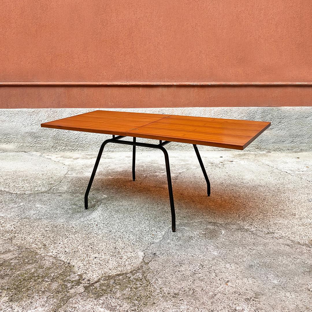 Mid-20th Century Italian Mid-Centrury Modern Metal and Wood Extendable Table, 1960s
