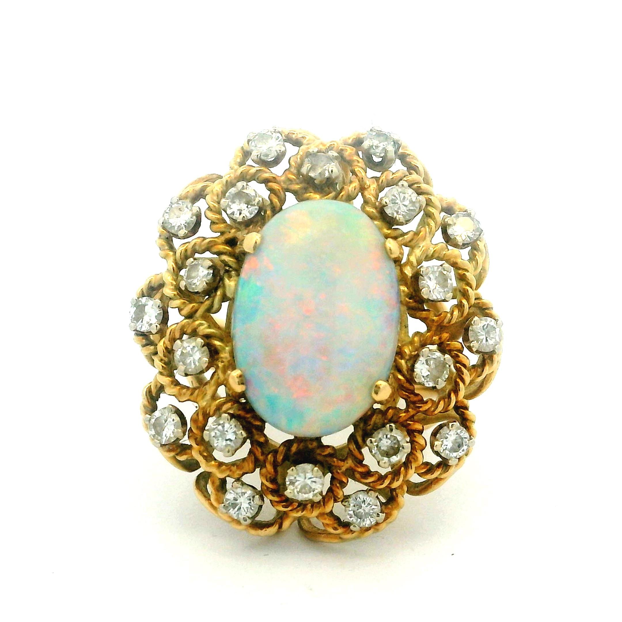 Anillo de cóctel italiano de mediados de siglo de oro de 14 quilates con ópalo australiano y diamantes, c. 1965 en venta 7