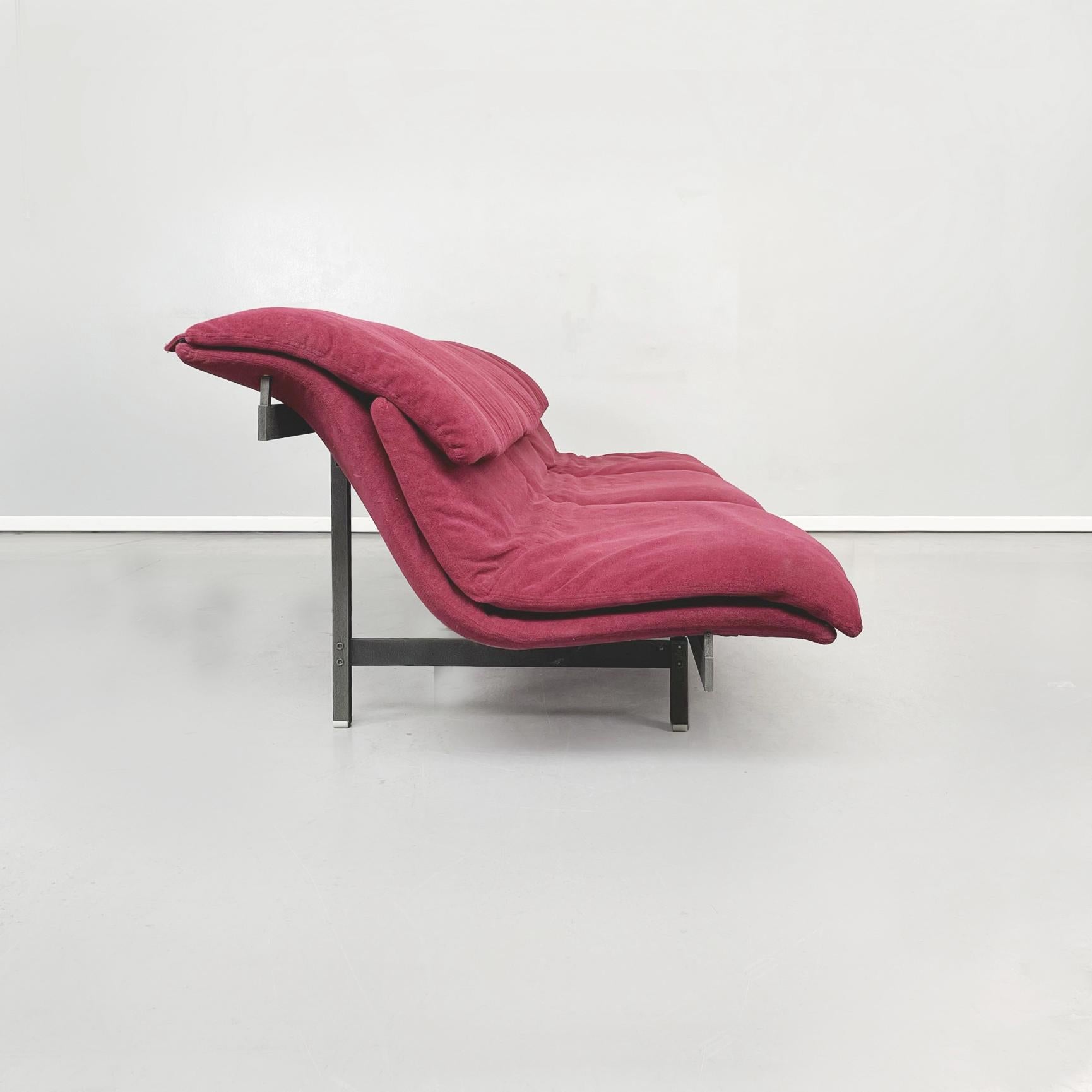 Canapé 3 Seater Wave de Giovanni Offredi pour Saporiti, style italien du milieu du siècle, 1970 Bon état - En vente à MIlano, IT