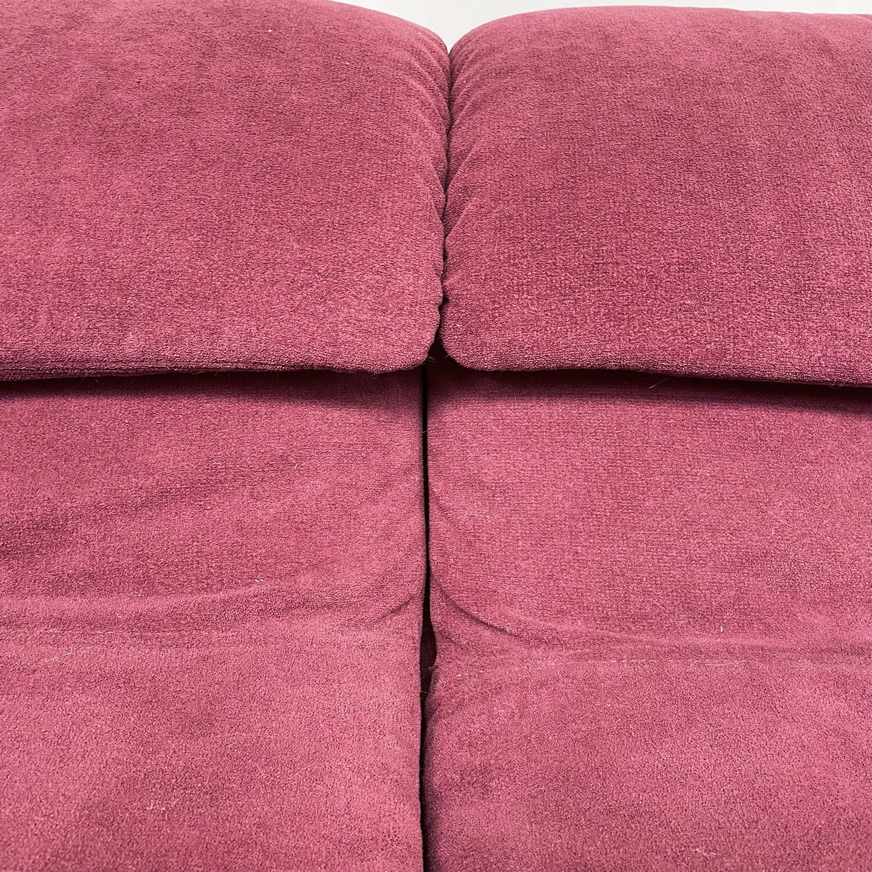 Italian Mid-Century 3 Seater Sofa Wave by Giovanni Offredi for Saporiti, 1970s For Sale 1