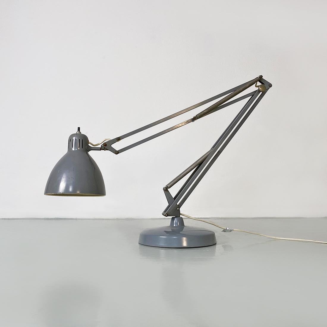 Italian Mid Century Adjustable Naska Loris Lamp by Jac Jacobsen for Luxo, 1950s For Sale 3