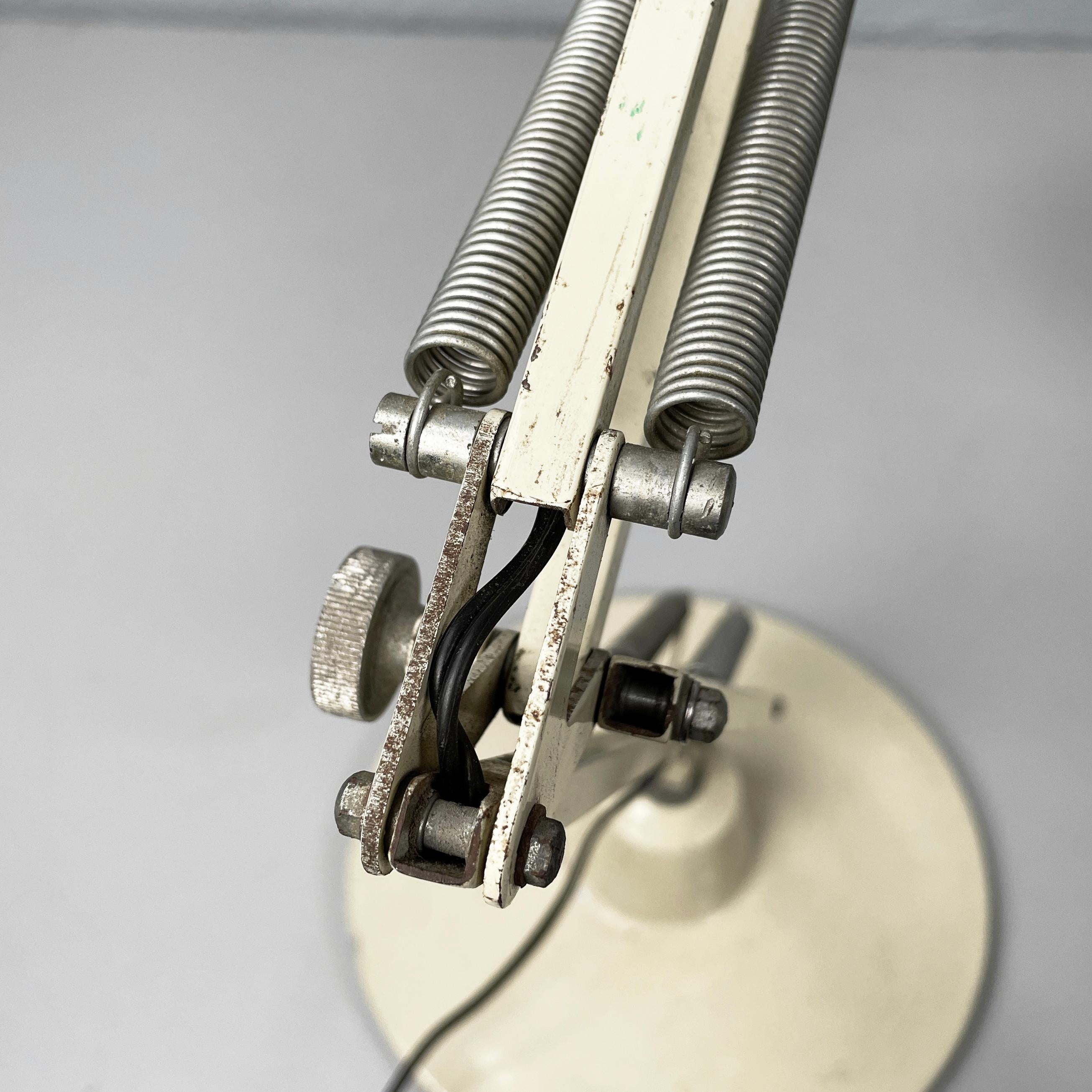 Italian mid-century Adjustable table lamp Naska Loris by Jac Jacobsen Luxo 1950s in vendita 9