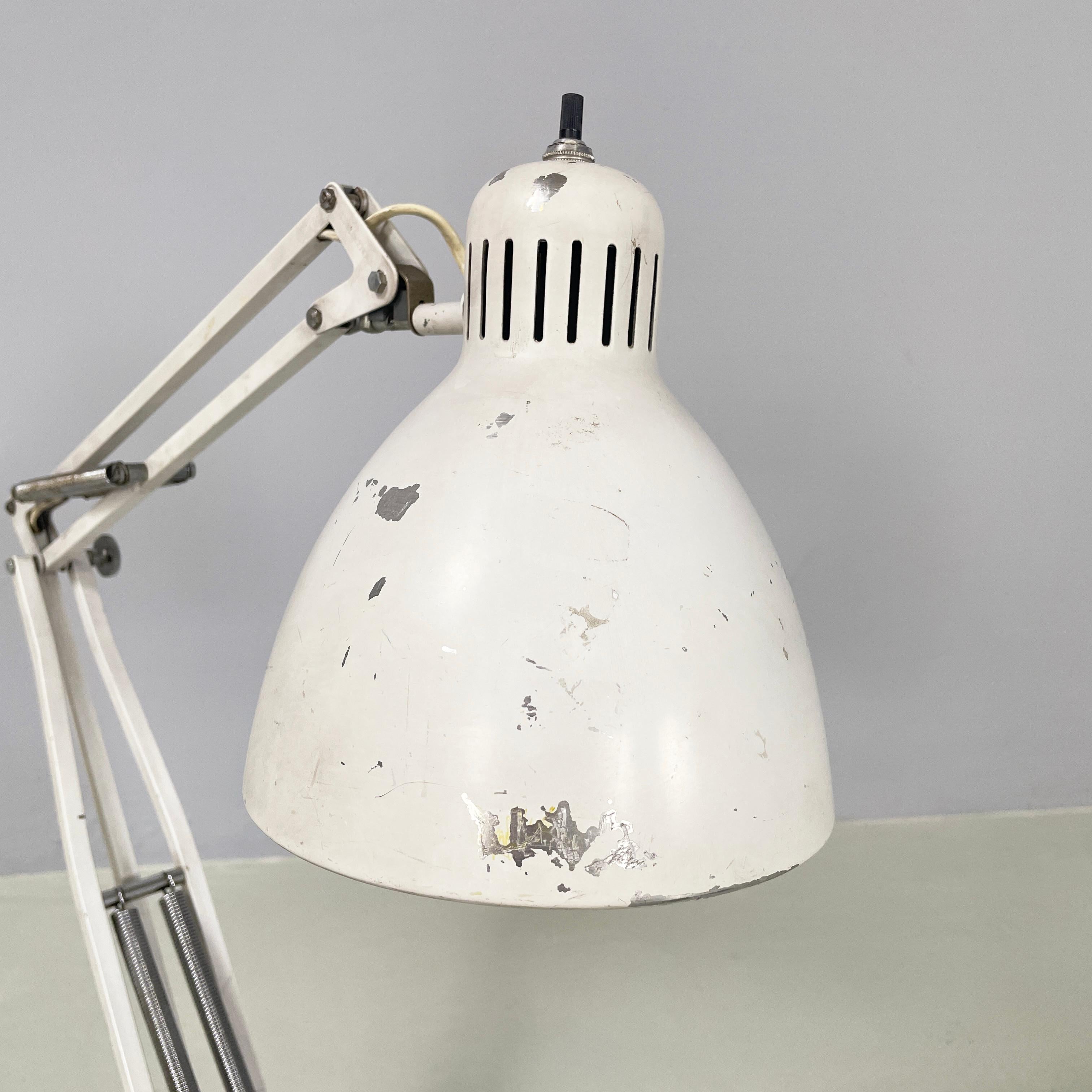 Italian mid-century Adjustable table lamp Naska Loris by Jac Jacobsen Luxo 1950s For Sale 2