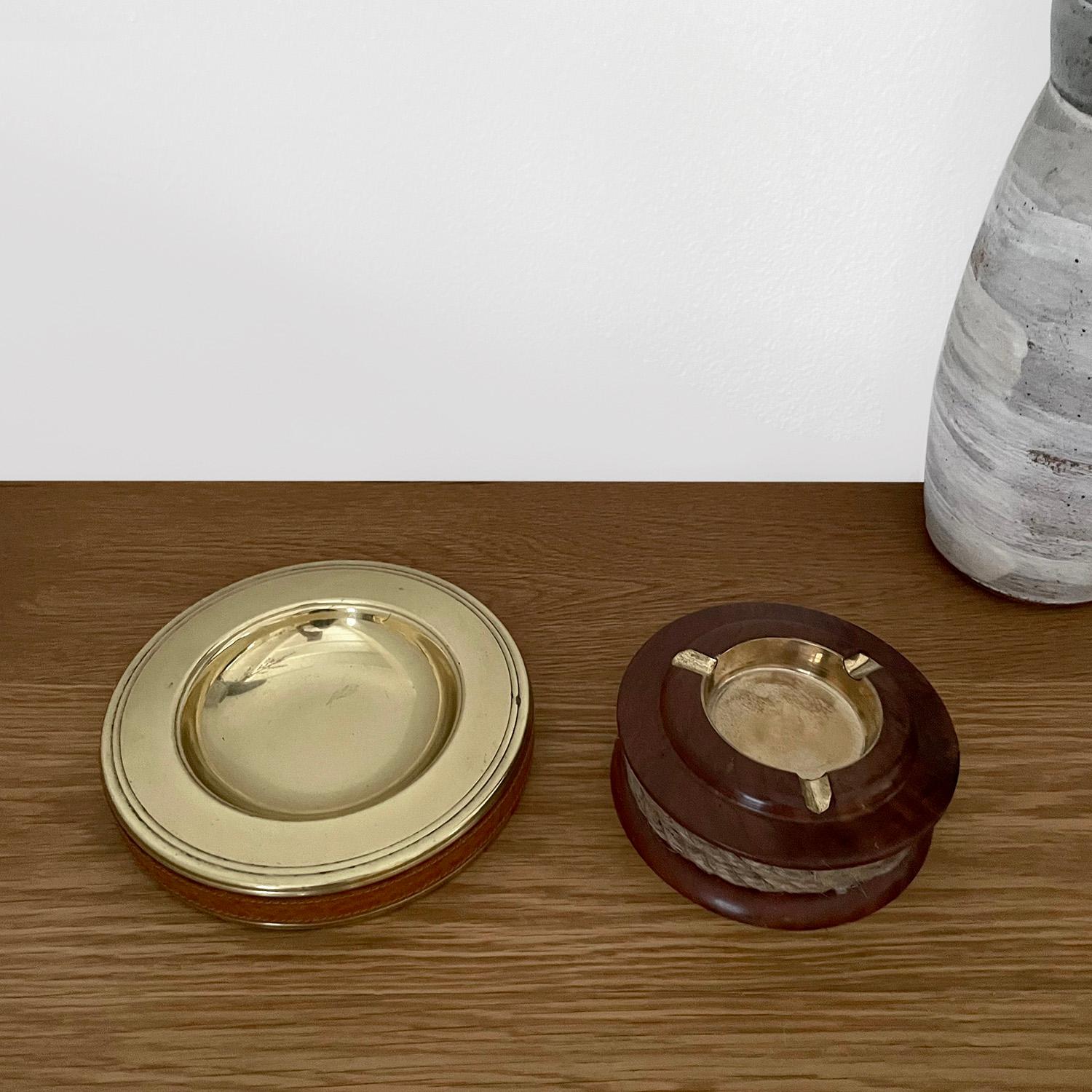 Italian Mid Century Aged Brass & Leather Catchall Ashtray For Sale 8