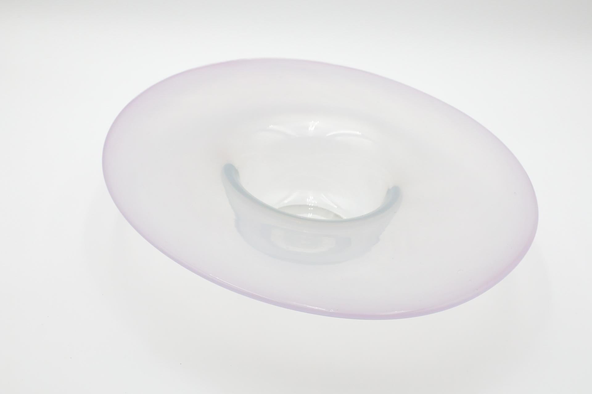 Ciotola o piatto da centro in vetro soffiato rosa, italiano, metà secolo, stile Alfredo Barbini in vendita 9