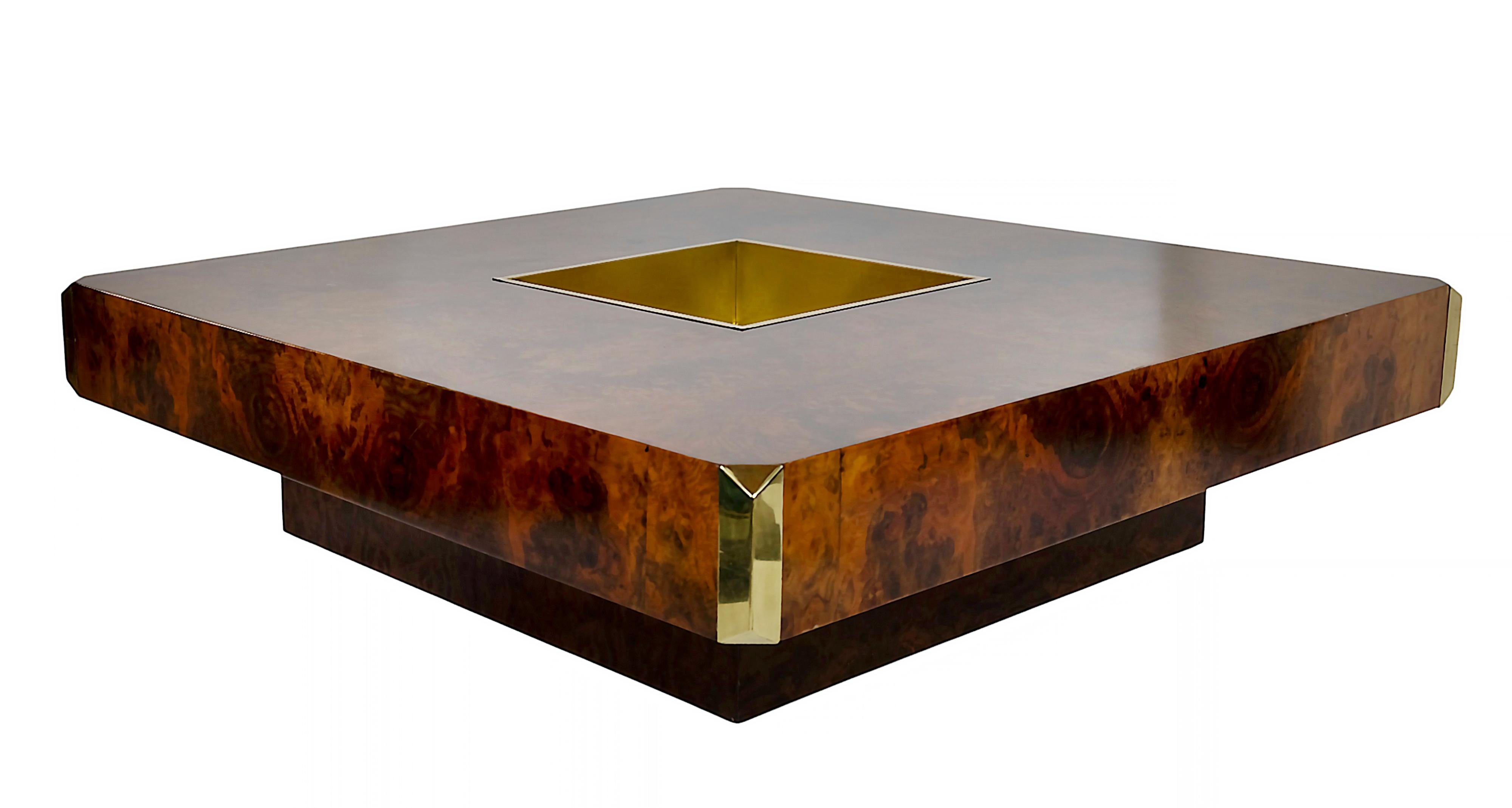 Placage Table à cocktail ALVEO du milieu du siècle dernier, Willy Rizzo, circa 1970 en vente