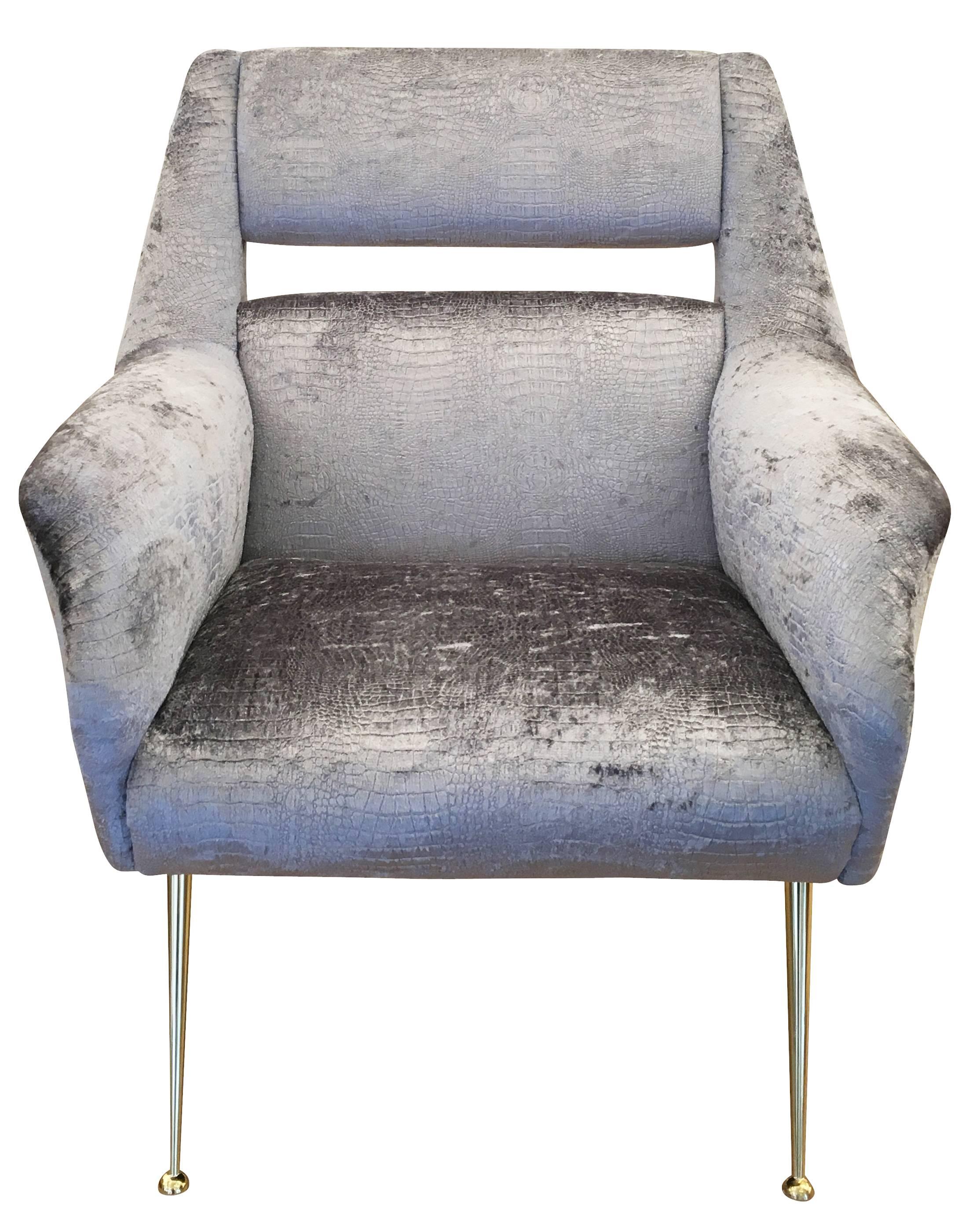 Mid-20th Century Italian Midcentury Armchair in the Style of Gio Ponti