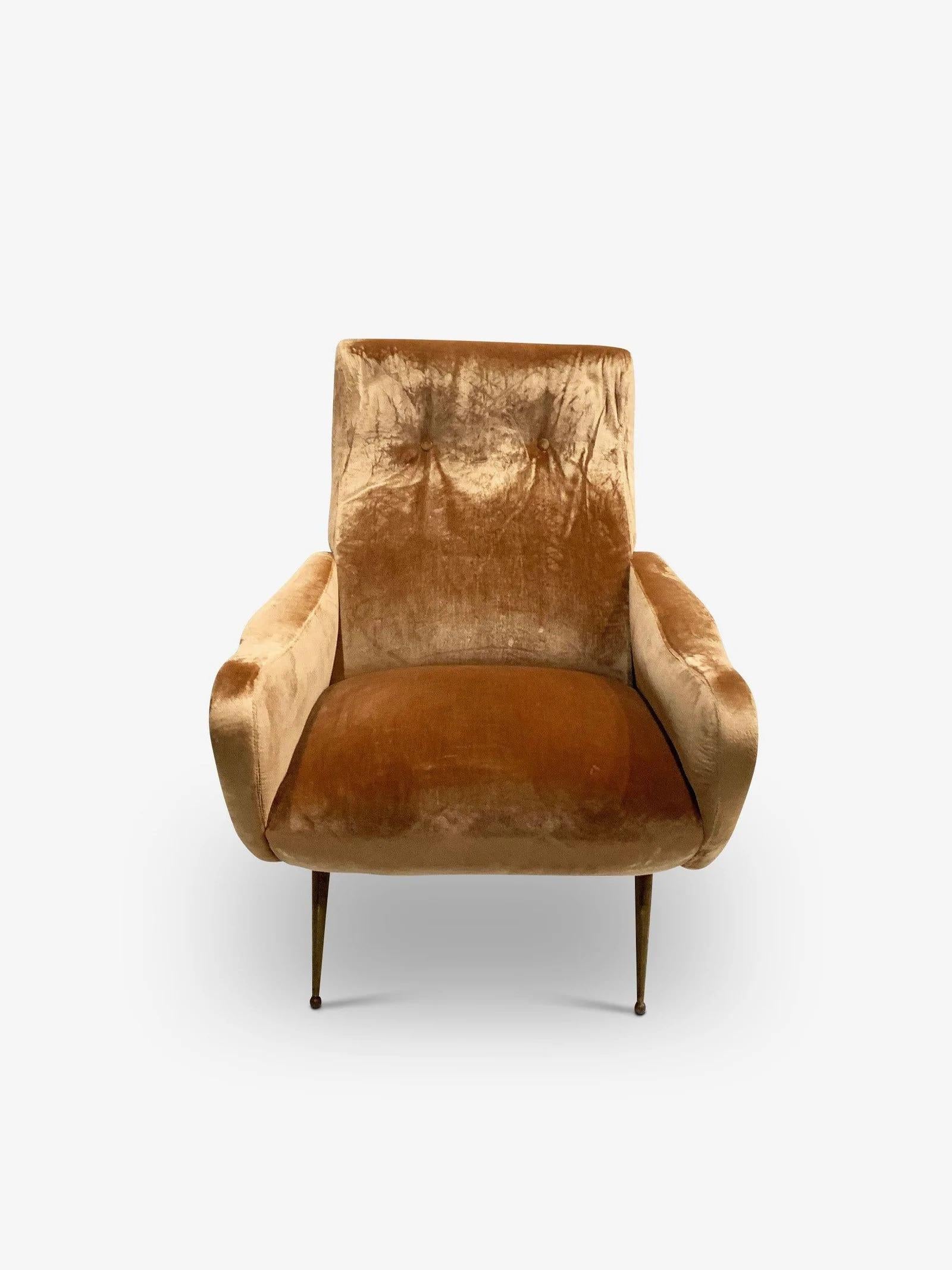 Italienische Sessel aus der Mitte des Jahrhunderts im Stil von Marco Zanuso (Seide) im Angebot