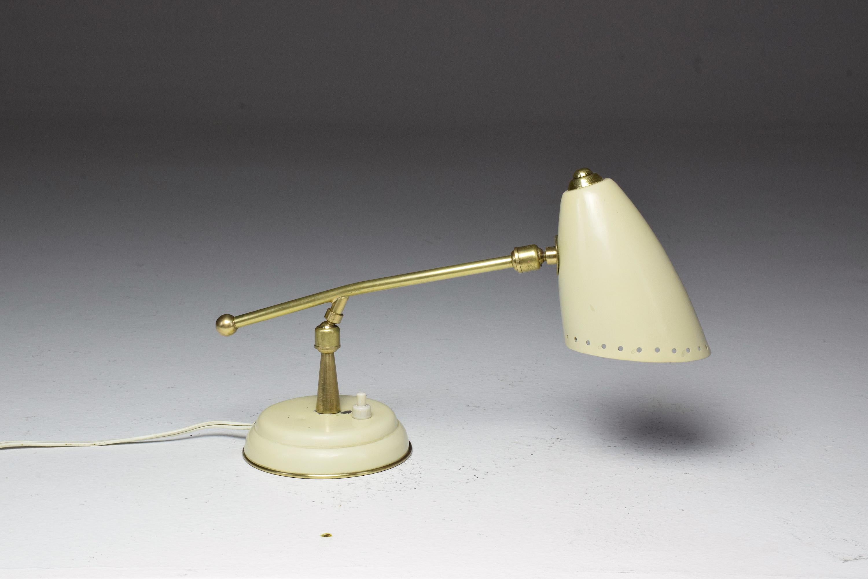 Italian Midcentury Arteluce Style Brass Lamp, 1950s 11