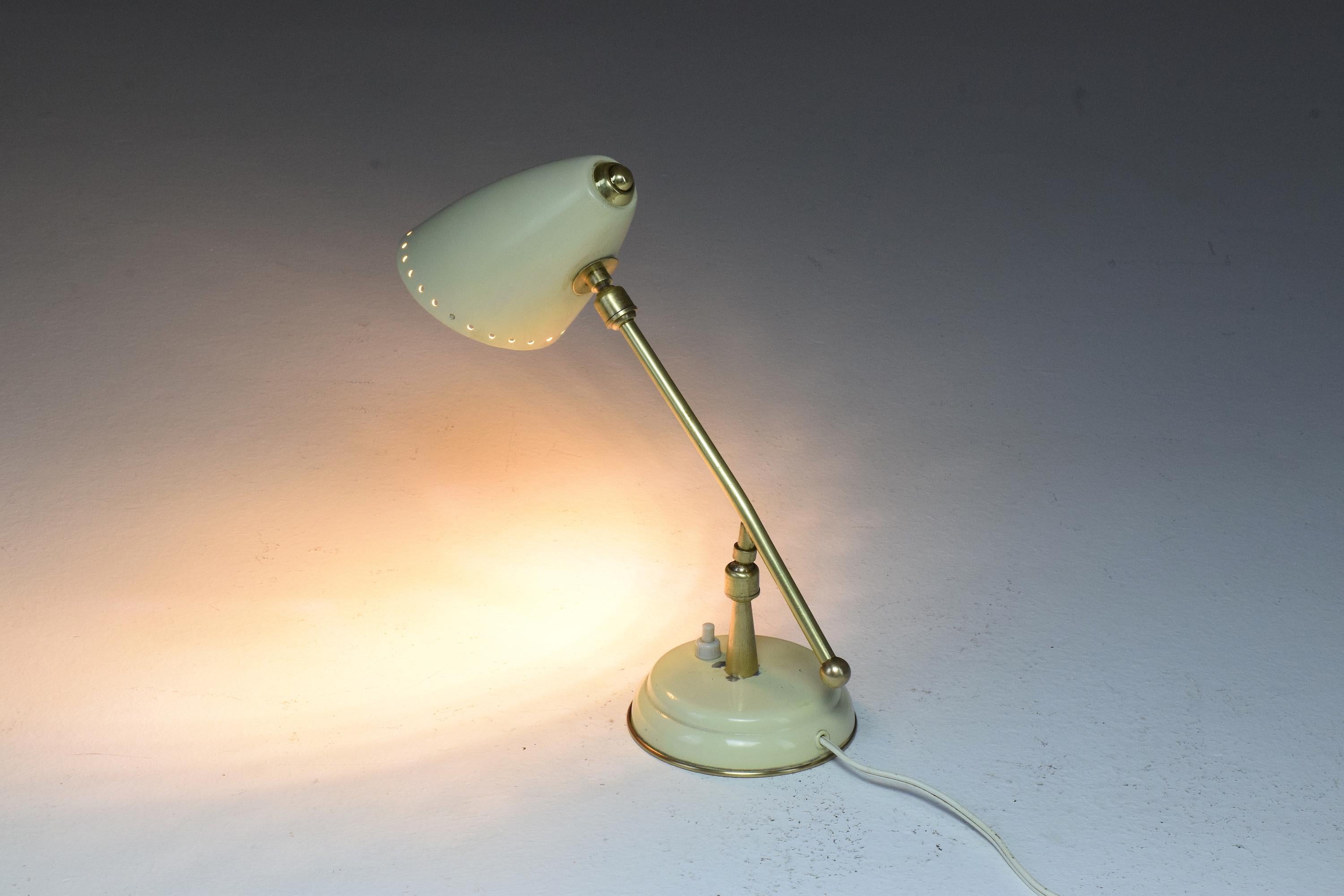 Italian Midcentury Arteluce Style Brass Lamp, 1950s In Good Condition In Paris, FR