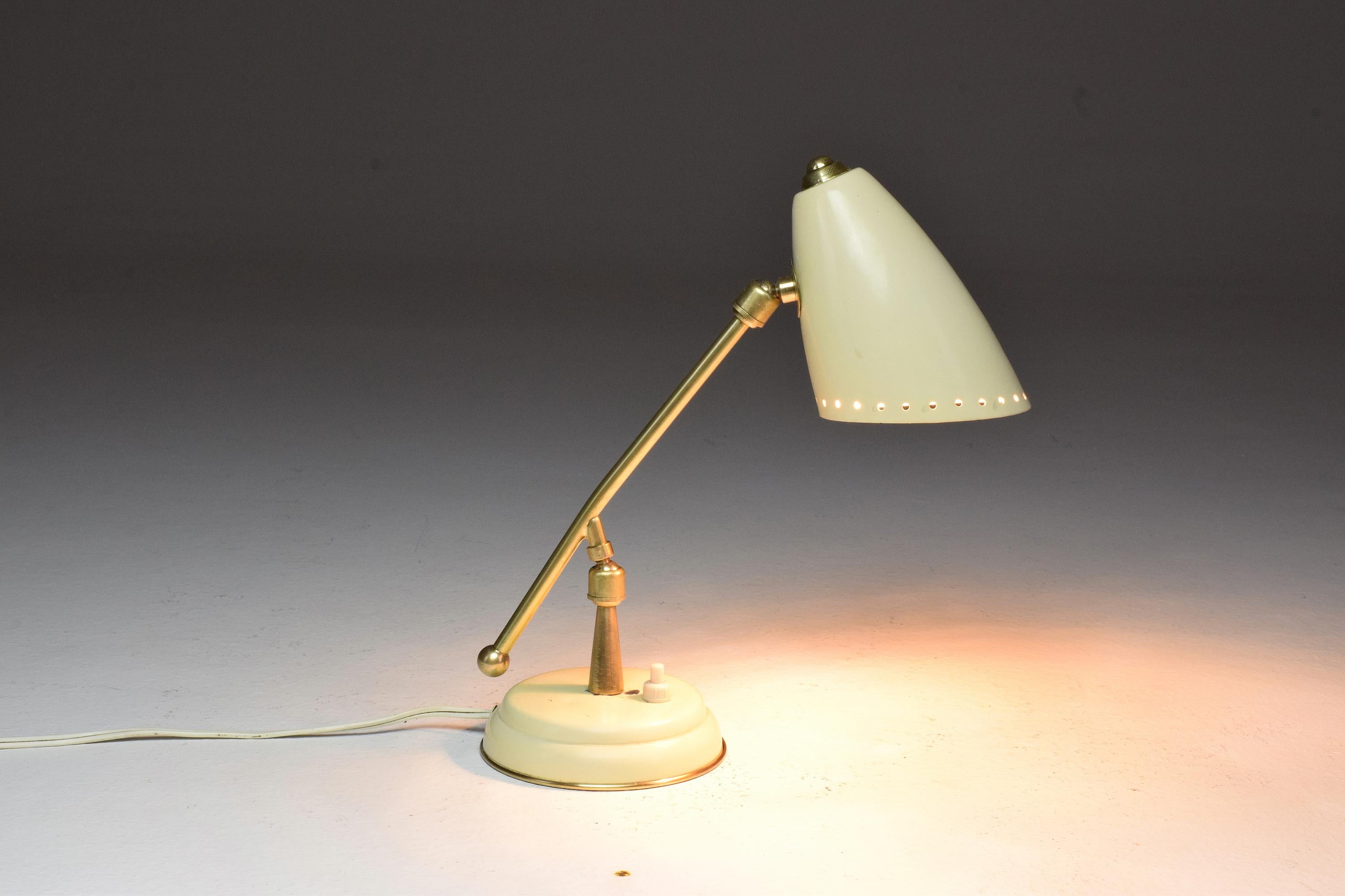 Mid-20th Century Italian Midcentury Arteluce Style Brass Lamp, 1950s