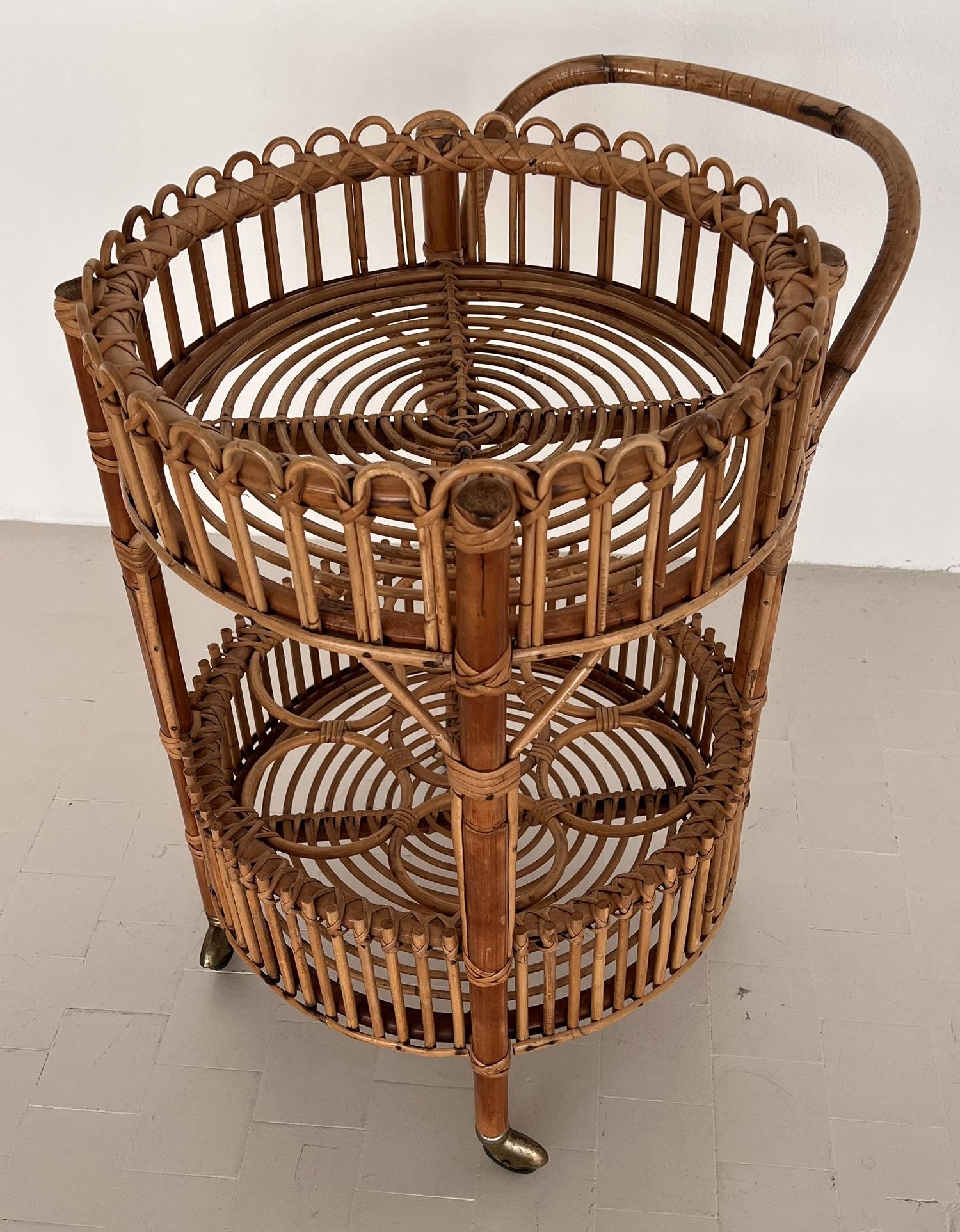 Hand-Crafted Italian Mid-Century Bamboo and Rattan Serving Bar Cart or Trolley, 1970 For Sale