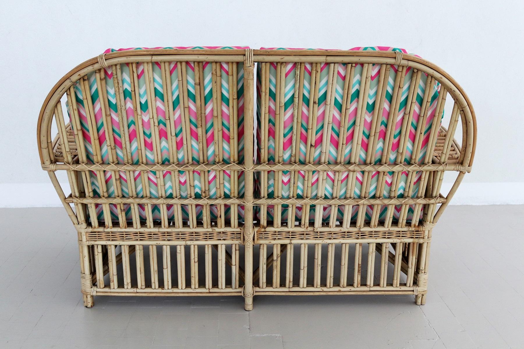 Italian Mid-Century Bamboo and Rattan Sofa with new Upholstery, 1970s For Sale 2