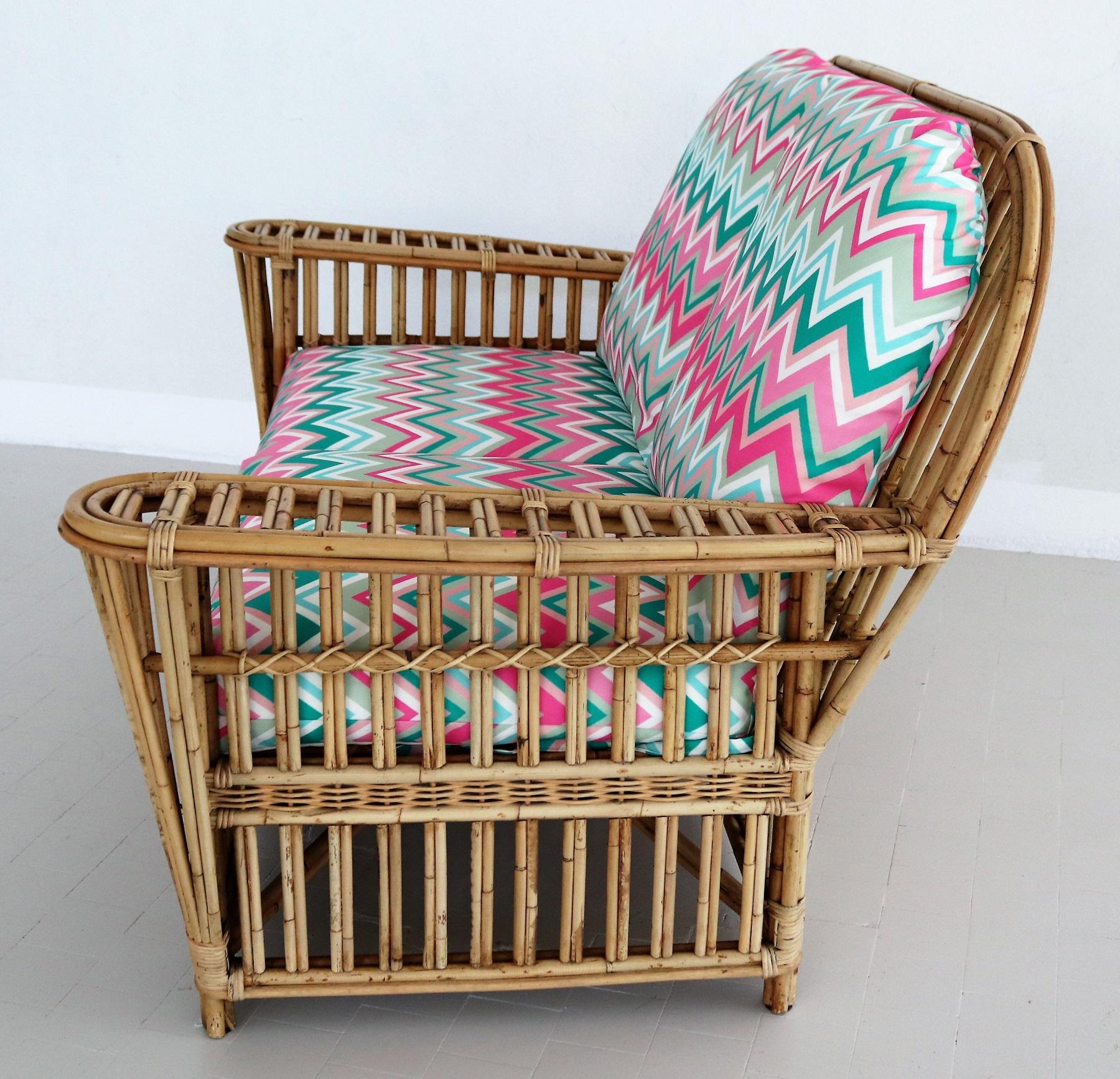 Fabric Italian Mid-Century Bamboo and Rattan Sofa with new Upholstery, 1970s For Sale