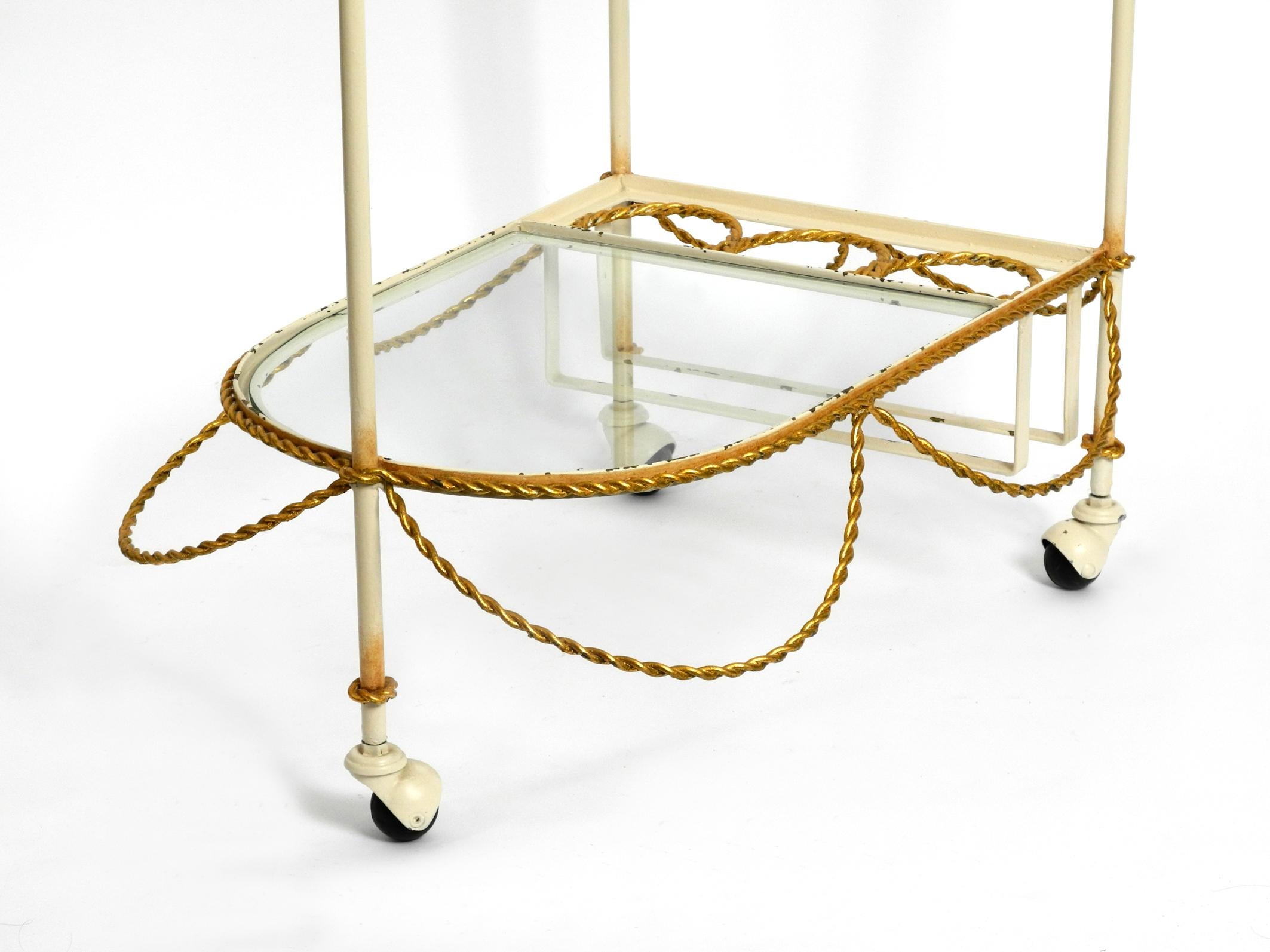 Italian Midcentury Bar Cart Made of Metal in Beige and Gold with Glass Elements For Sale 8