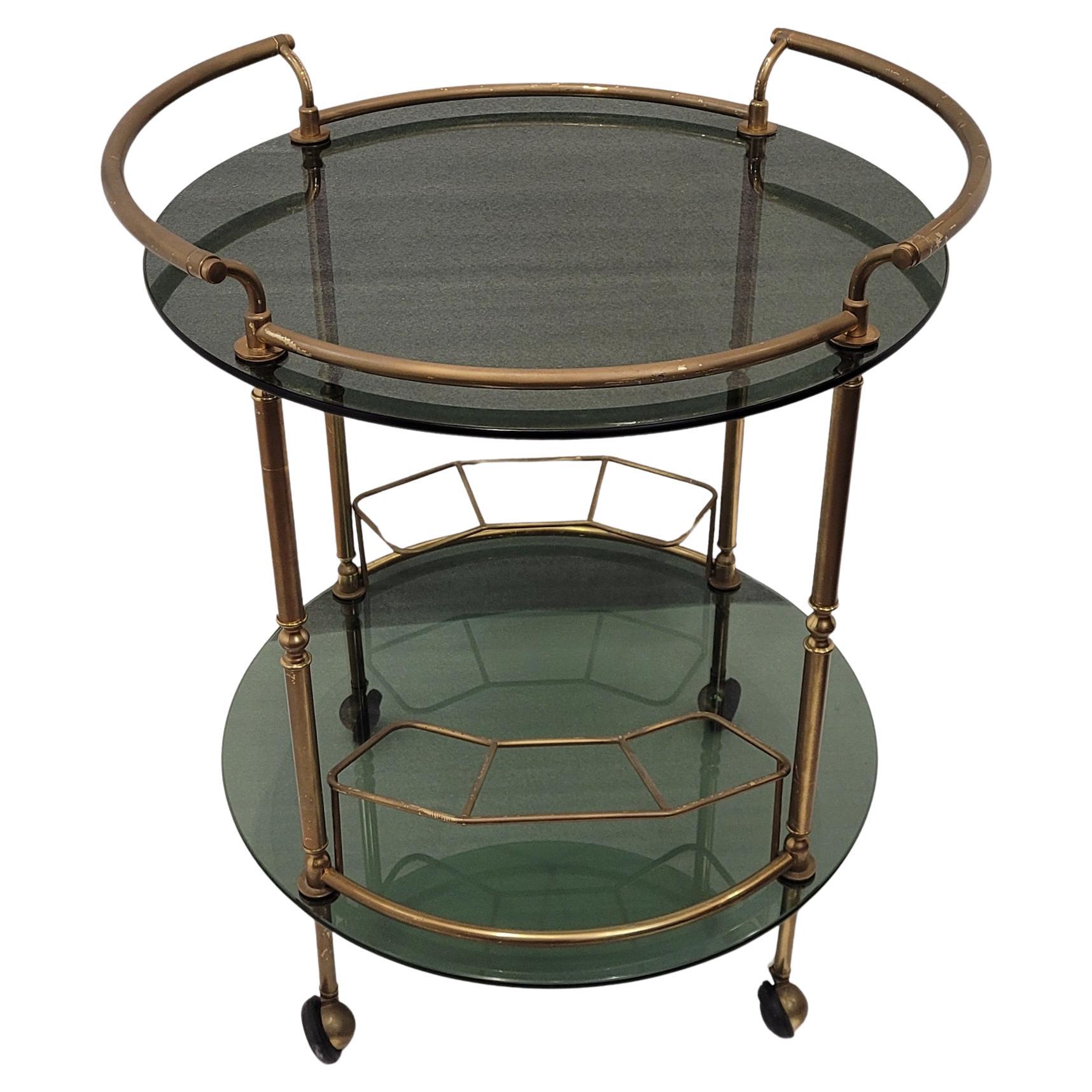 Italienische Barcart/Esstellerin aus der Mitte des Jahrhunderts, vergoldetes Messing und Rauchglas