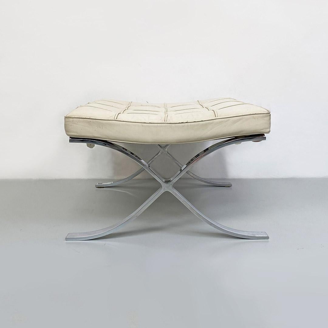 Late 20th Century Italian Mid Century Barcelona Pouf by Mies Van Der Rohe for Knoll, 1970s For Sale