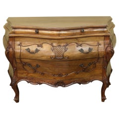 Italian Mid-Century Baroque Revival Carved Beechwood Bombe Chest
