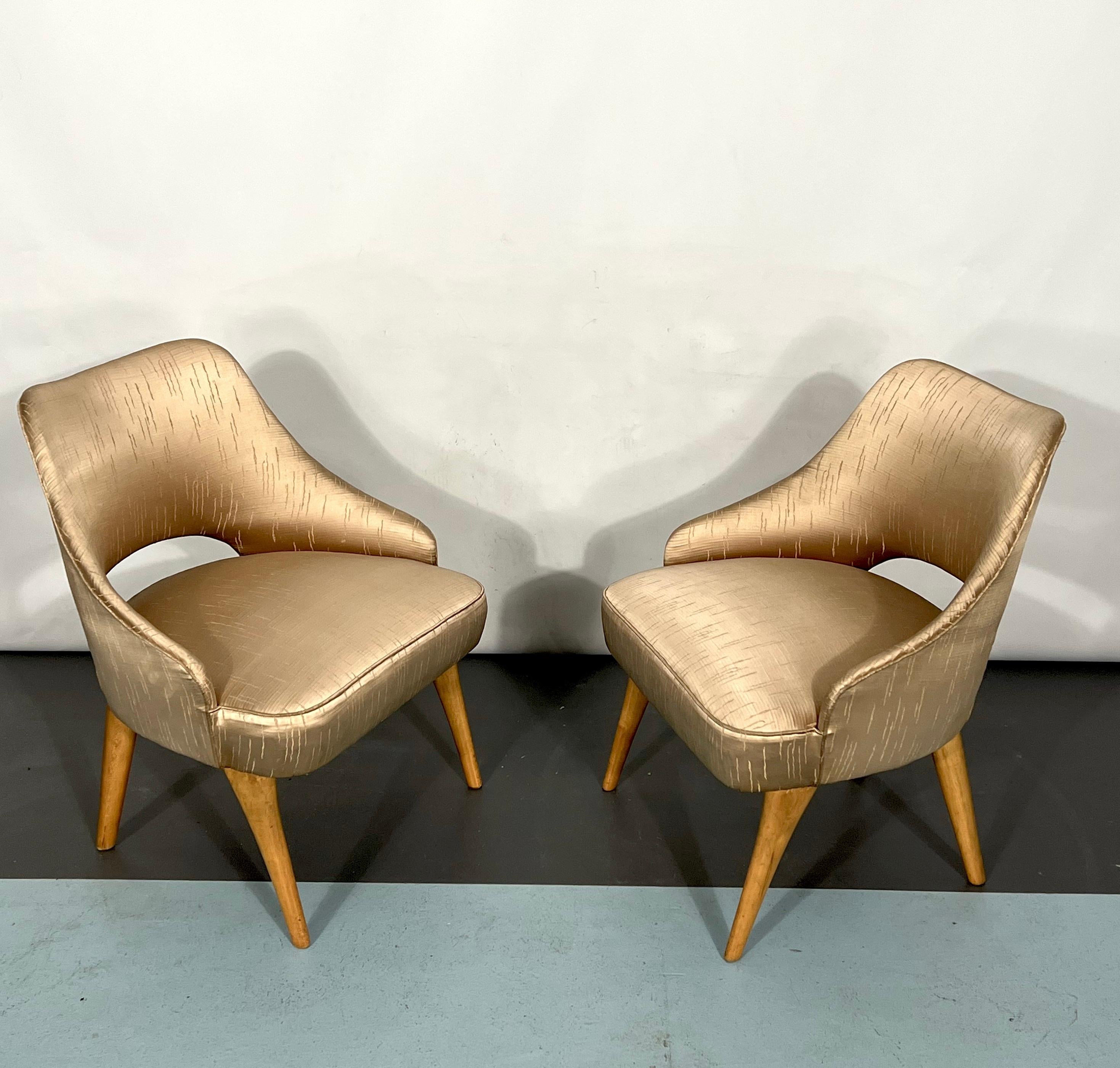 Italian Mid-Century Bedroom Chairs from 50s, Set of Two For Sale 5