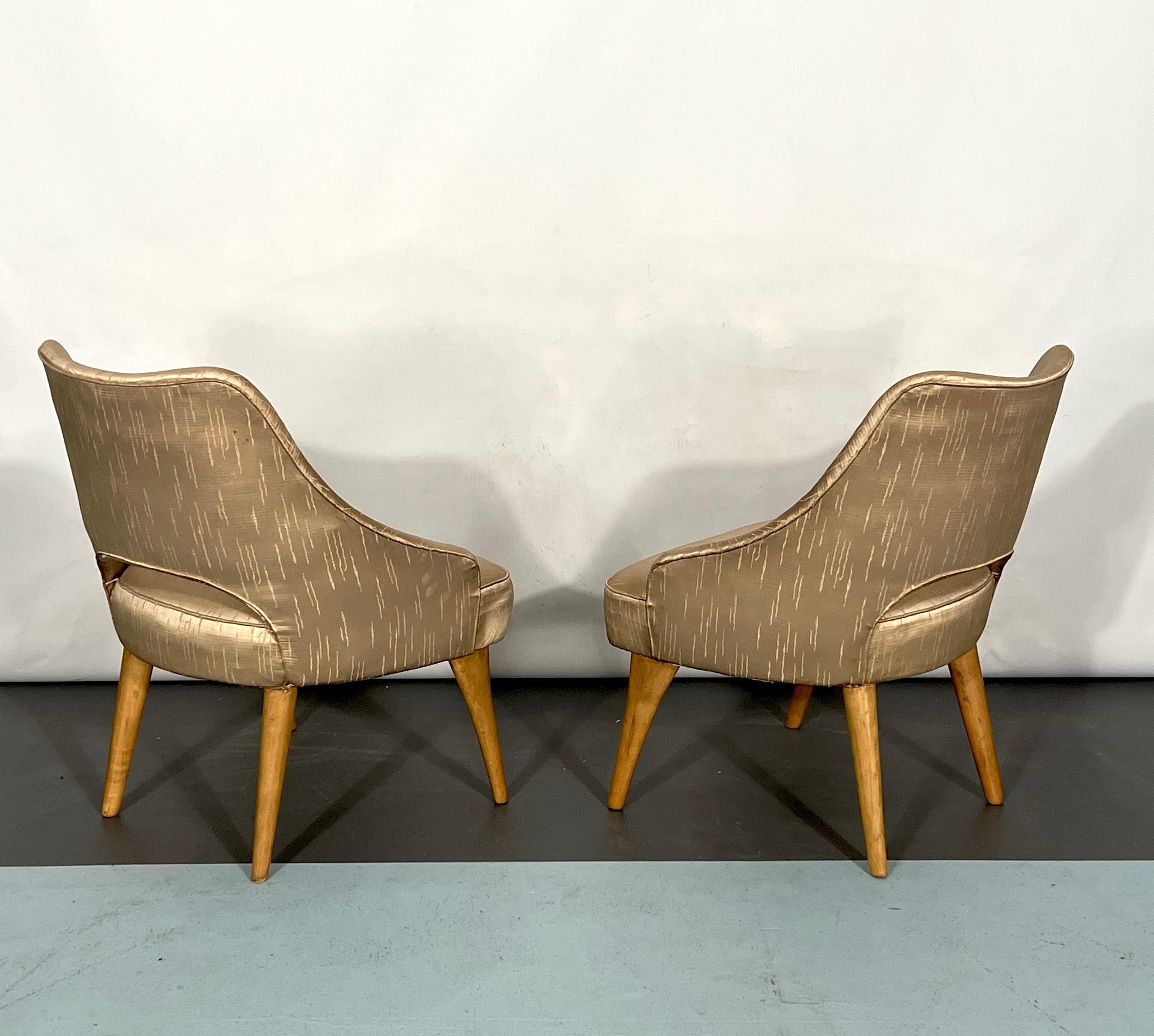 20ième siècle Chaises de chambre italiennes du milieu du siècle dernier des années 50, ensemble de deux en vente