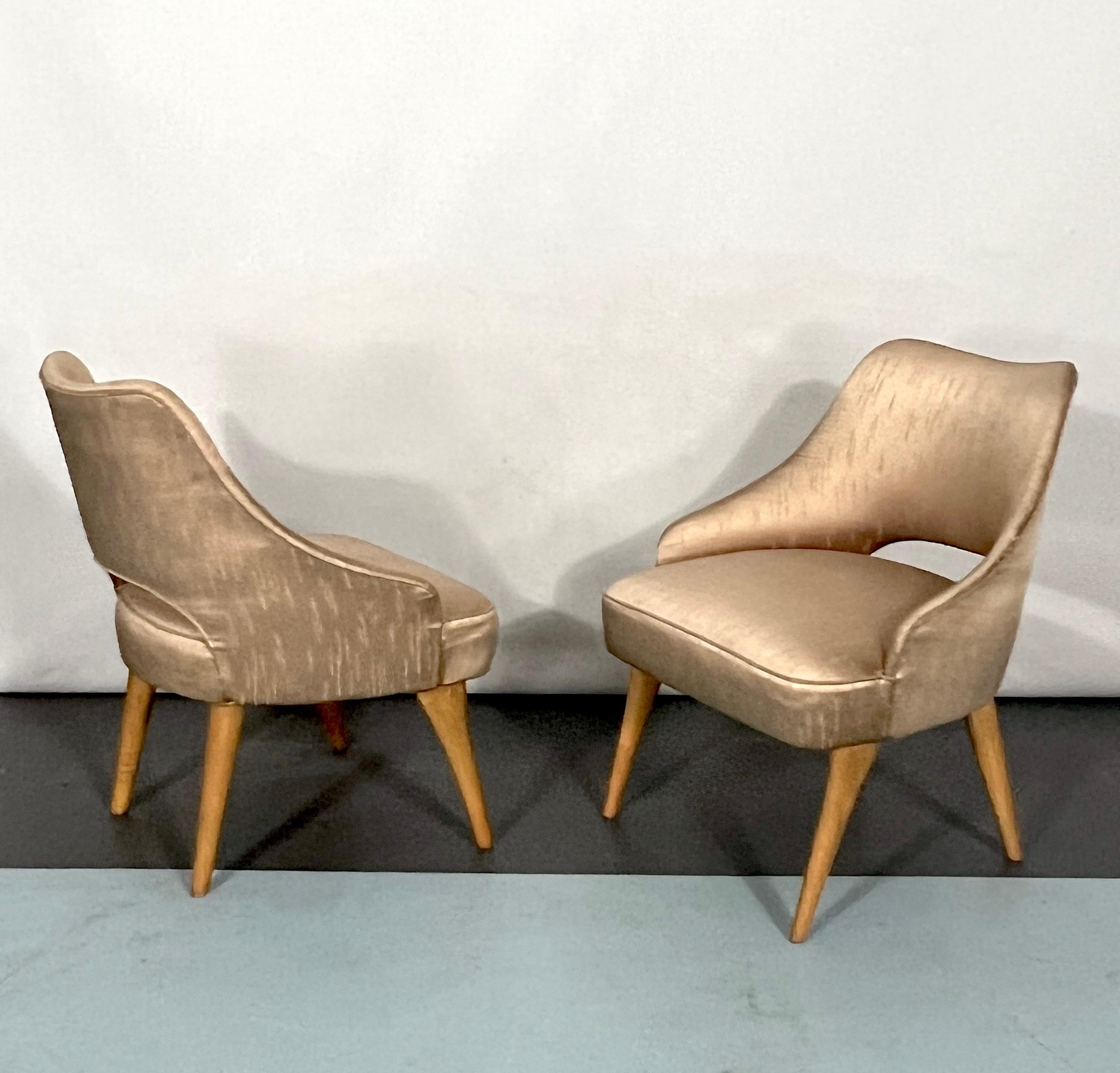 Fabric Italian Mid-Century Bedroom Chairs from 50s, Set of Two For Sale