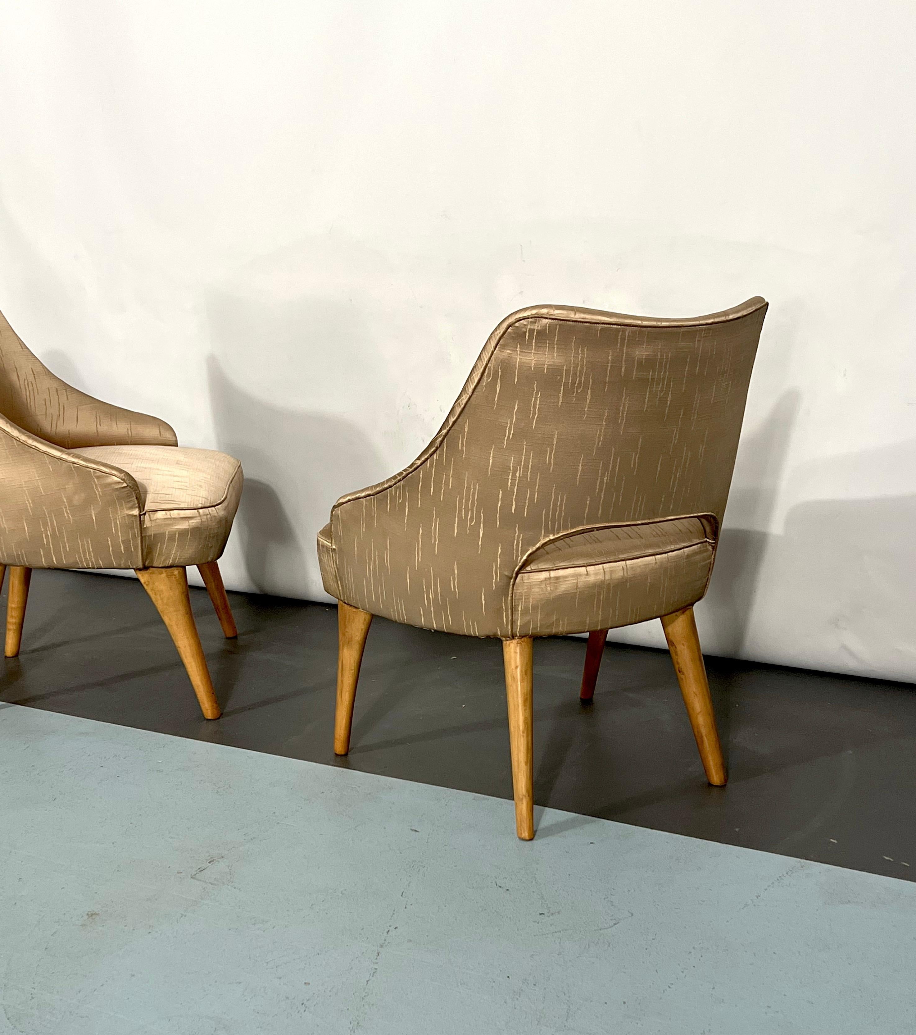 Italian Mid-Century Bedroom Chairs from 50s, Set of Two For Sale 2