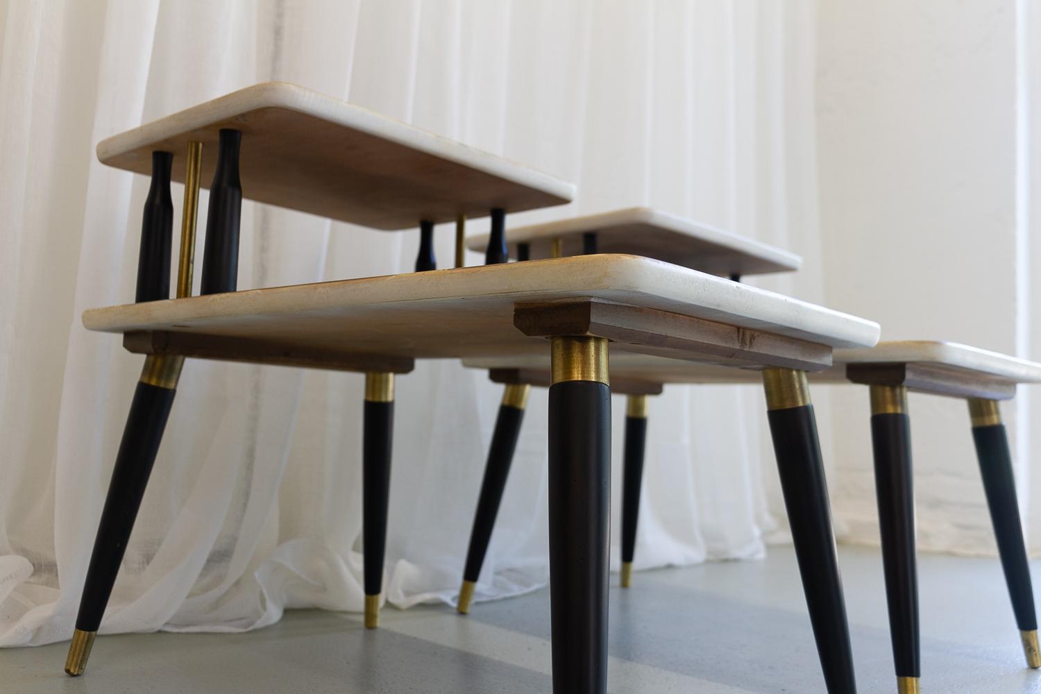 Italian Mid-Century Bedside Tables in Walnut, 1950s. Set of 2. 8