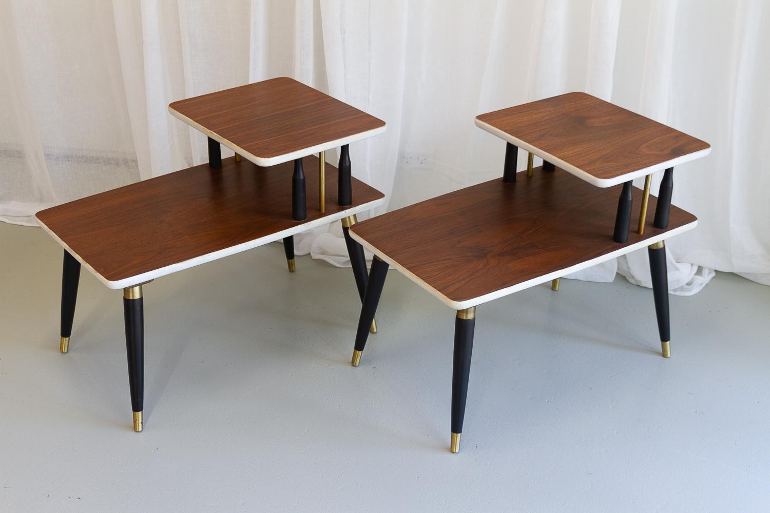 Italian Mid-Century Bedside Tables in Walnut, 1950s. Set of 2. In Good Condition In Asaa, DK
