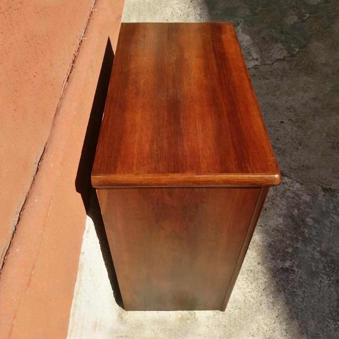 Italian Midcentury Beech and Mahogany Cabinet with Doors, 1940s In Good Condition In MIlano, IT