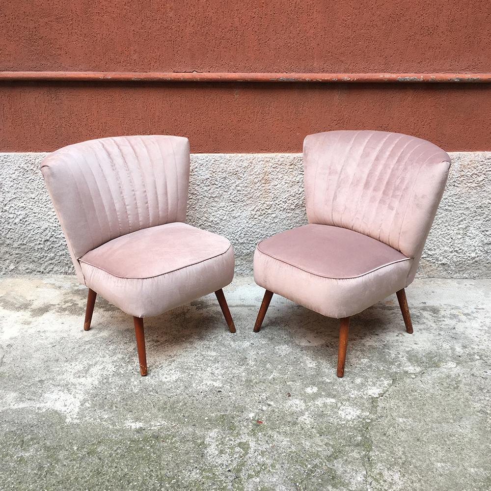 Mid-Century Modern Italian Midcentury Beech and Powder-Colored Velvet Cocktail Chairs, 1960s
