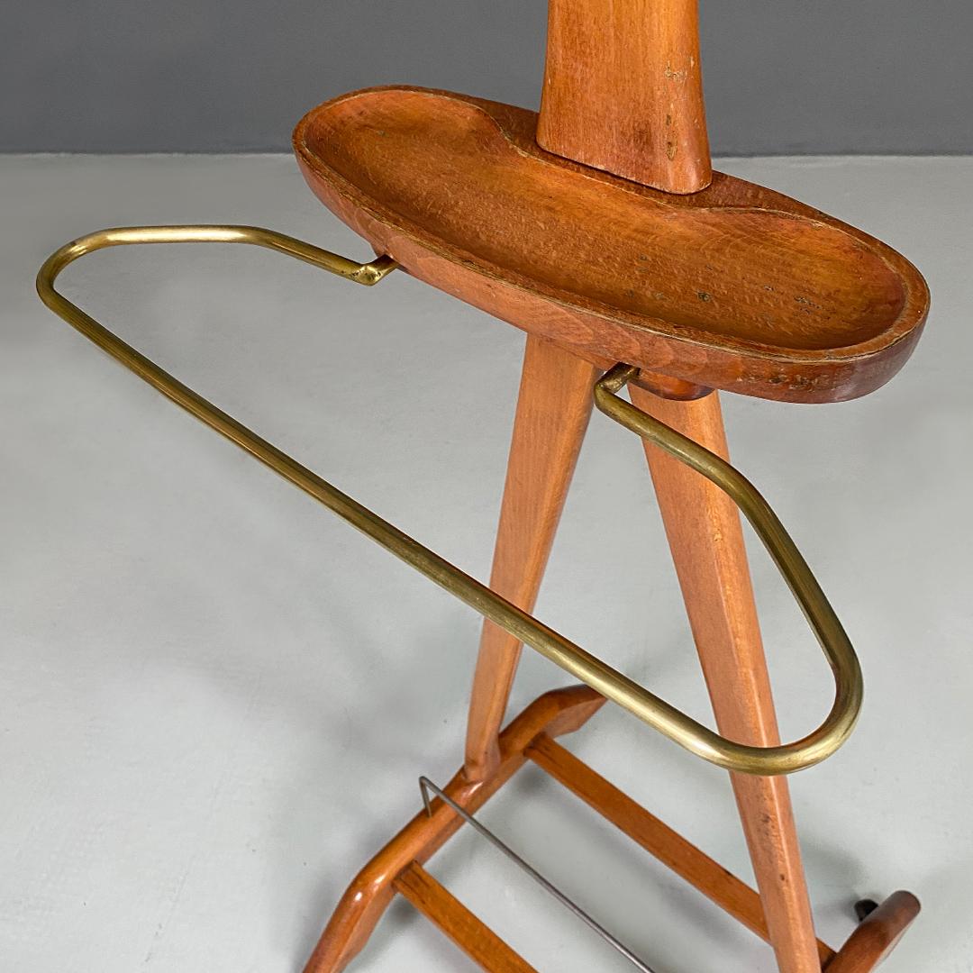 Italian Mid Century Beech Brass Valet Clothes Stand by Reguitti Brothers 1950s 4