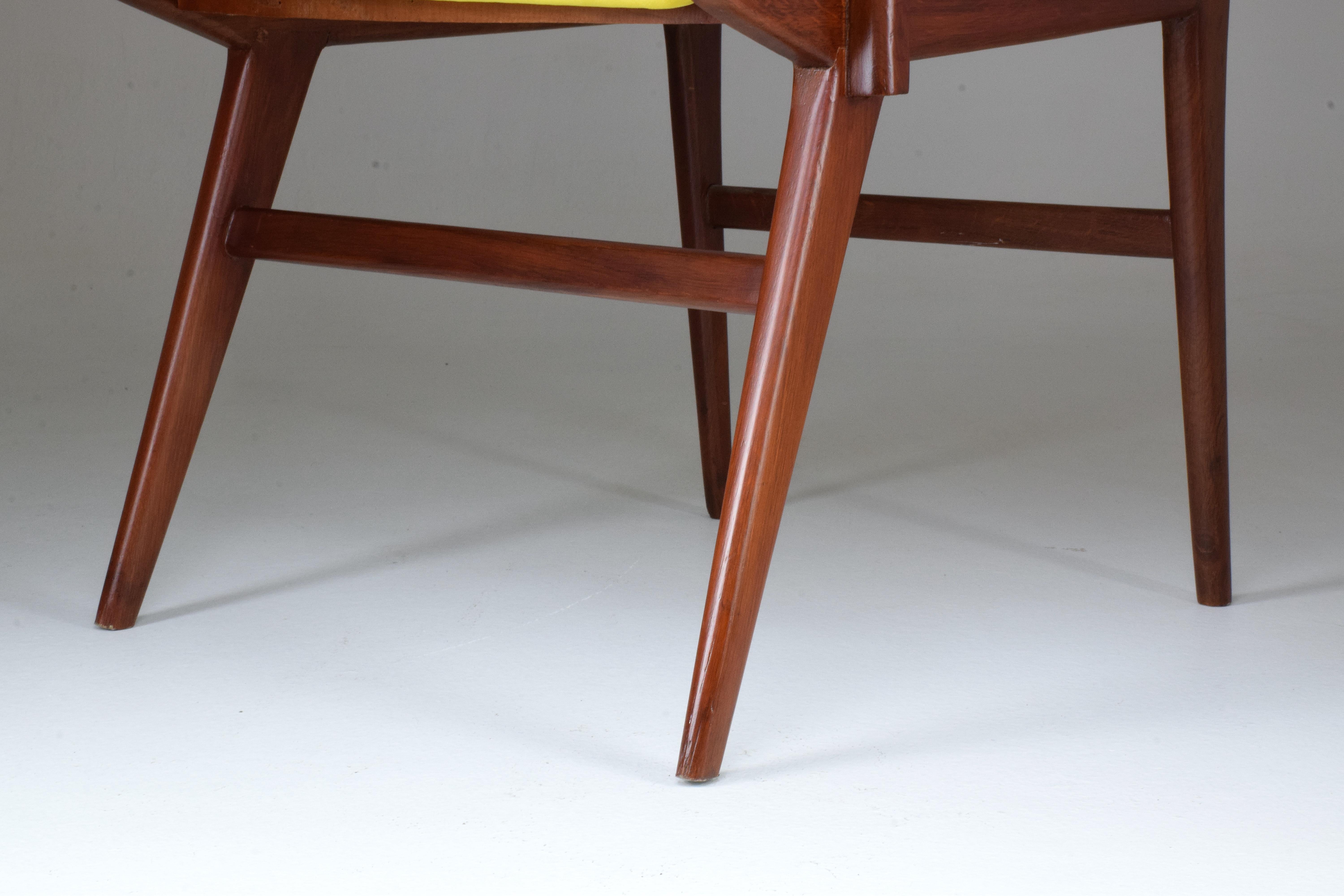 Italian Midcentury Beechwood Armchair, 1950s For Sale 2