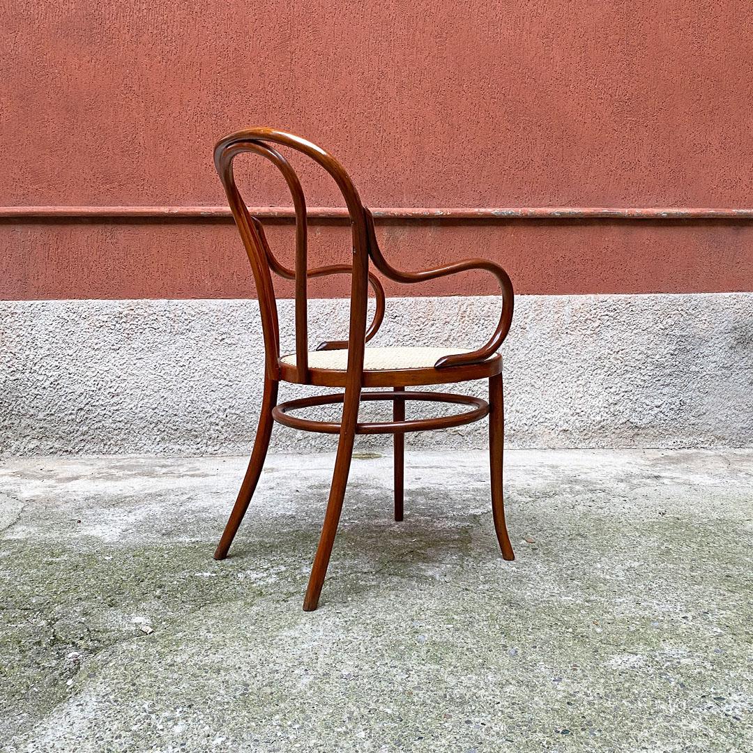 Italian Mid Century Big Beech and Vienna Straw Thonet Style Chairs, 1950s For Sale 1