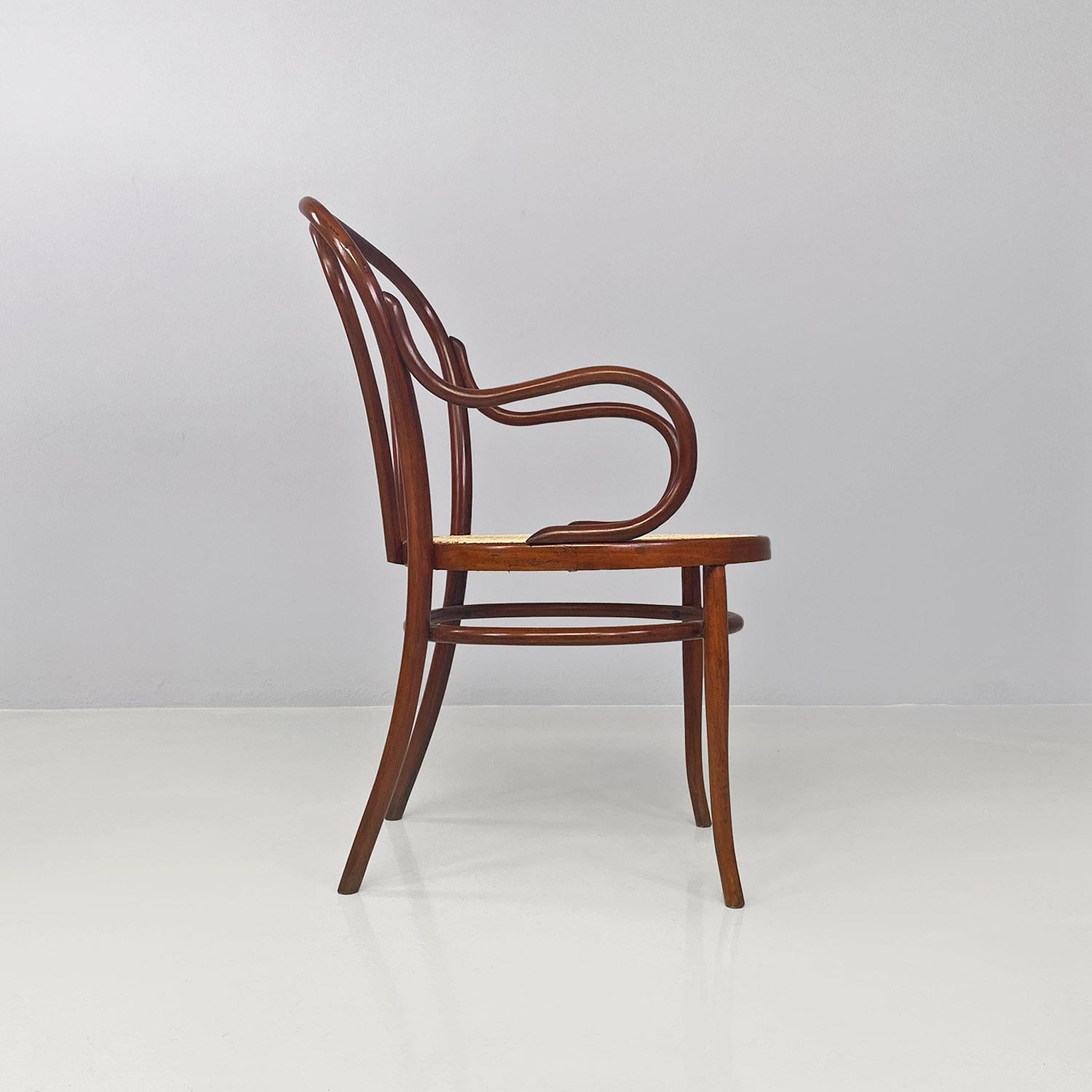 Italian mid-century big beech wood and Vienna straw Thonet chairs, 1950s For Sale 6