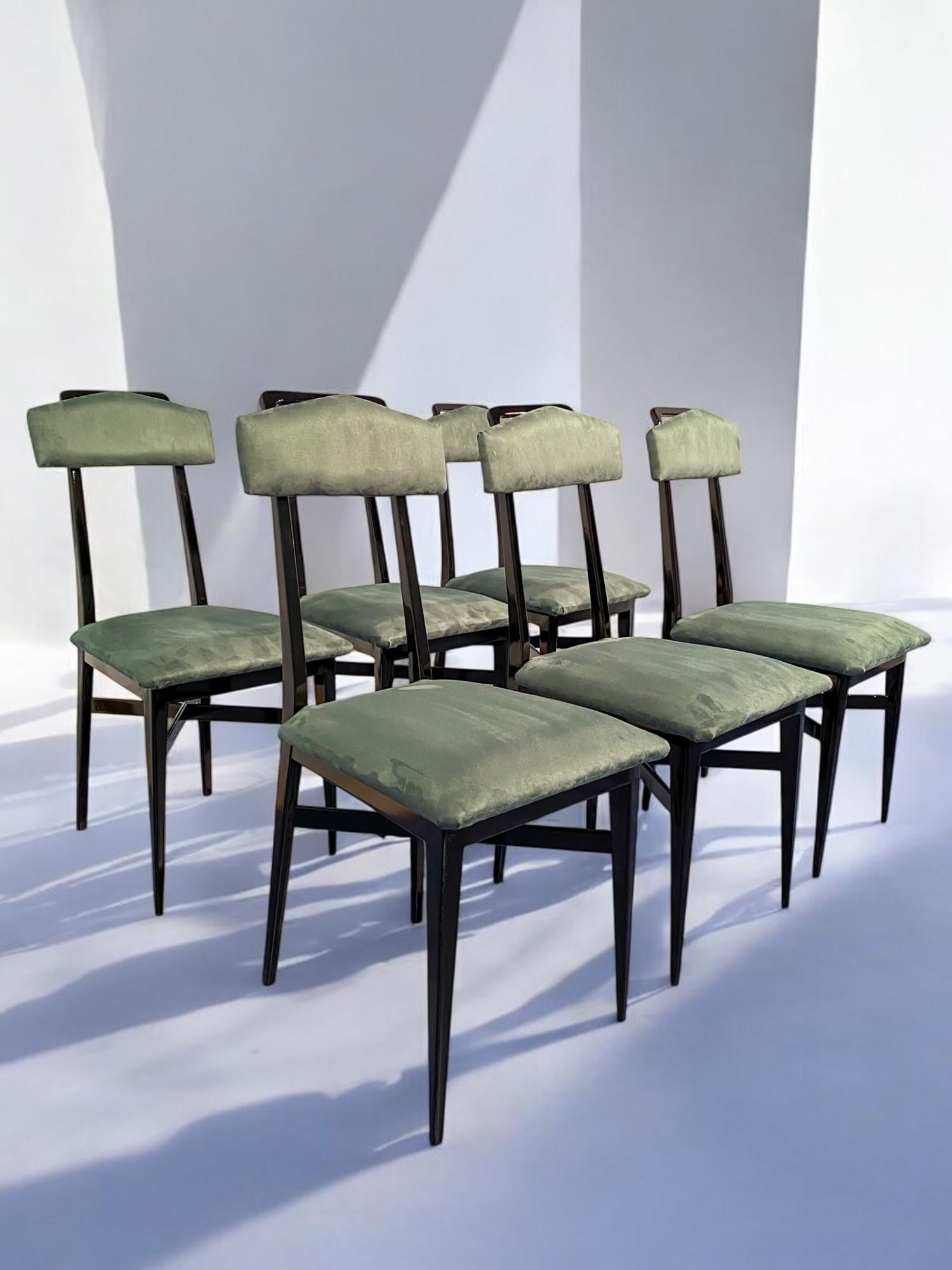 Italian Mid-Century Black and Green Color Dining Chairs, Set of Six, 1950s For Sale 10