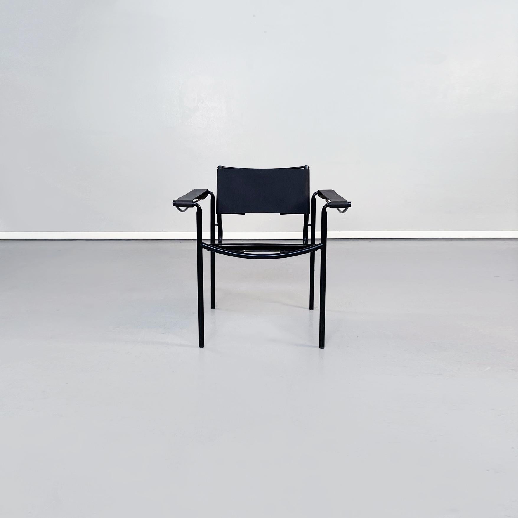 Italian mid-century black leather spaghetti armchairs by Belotti for Alias, 1980s.
Trio of spaghetti armchairs with square seat and back in black ecological leather. The structure is in black painted metal.
Produced by Alias Design in 1980s and