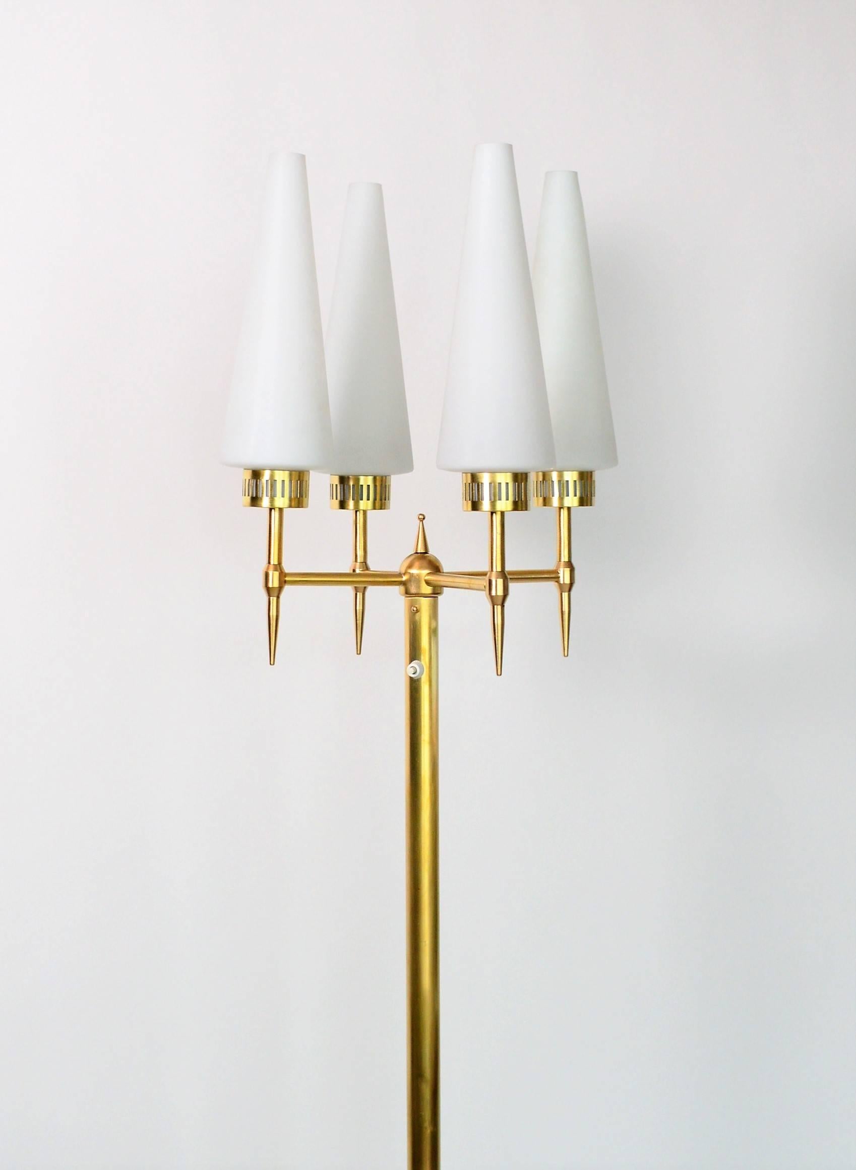 Italian Midcentury Brass and Glass Floor Lamp, 1950s 9