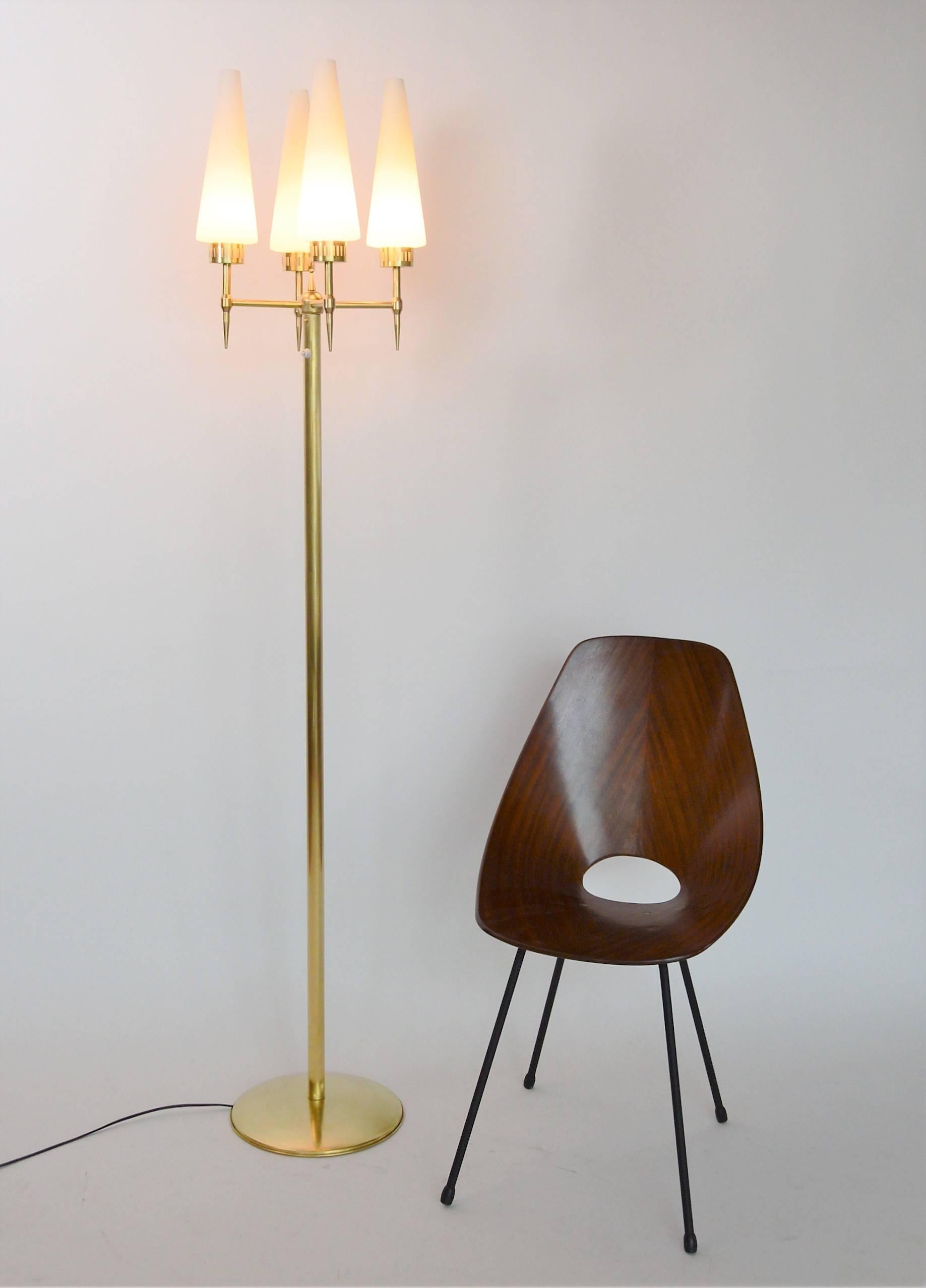 Italian Midcentury Brass and Glass Floor Lamp, 1950s 3