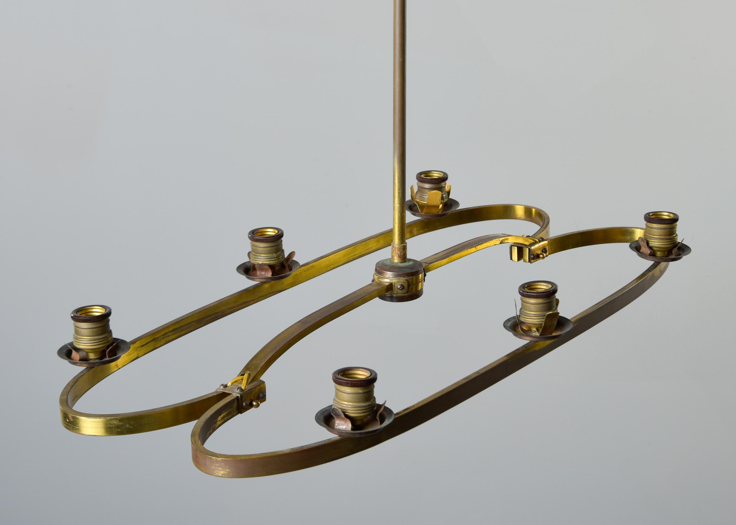 Luminaire italien du milieu du siècle en laiton et verre à six lumières en vente 6