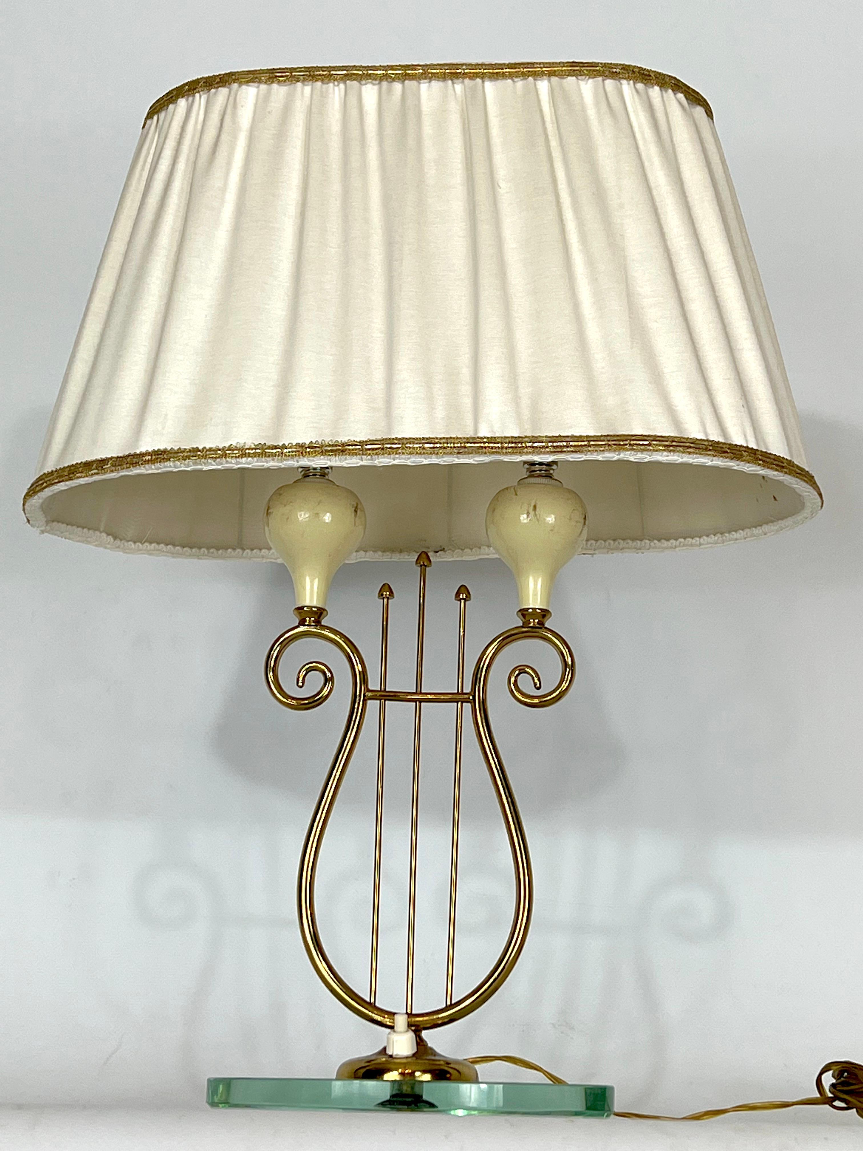 Italian Mid-Century Brass and Glass Table Lamp from 50s 8