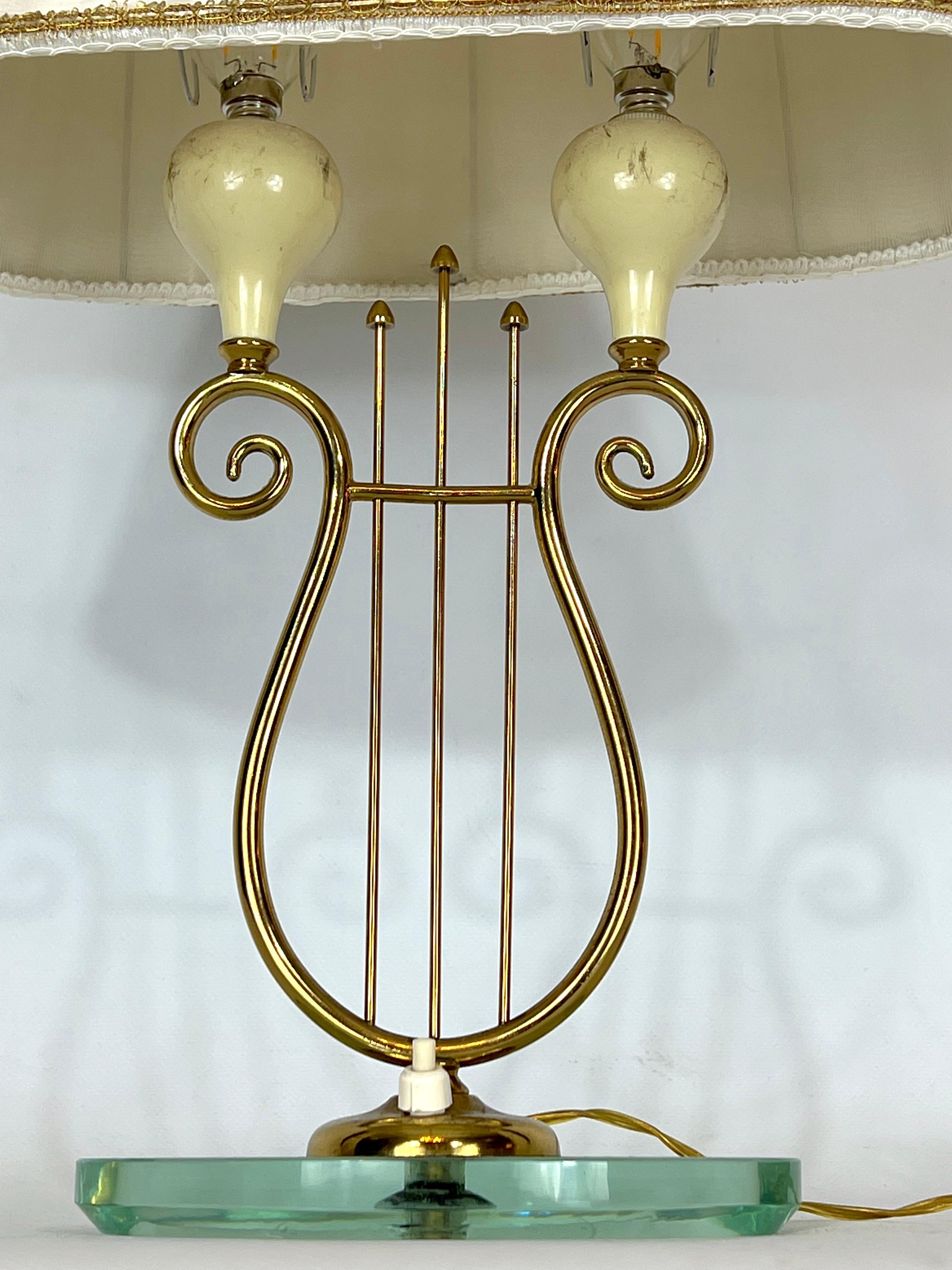 Italian Mid-Century Brass and Glass Table Lamp from 50s 9