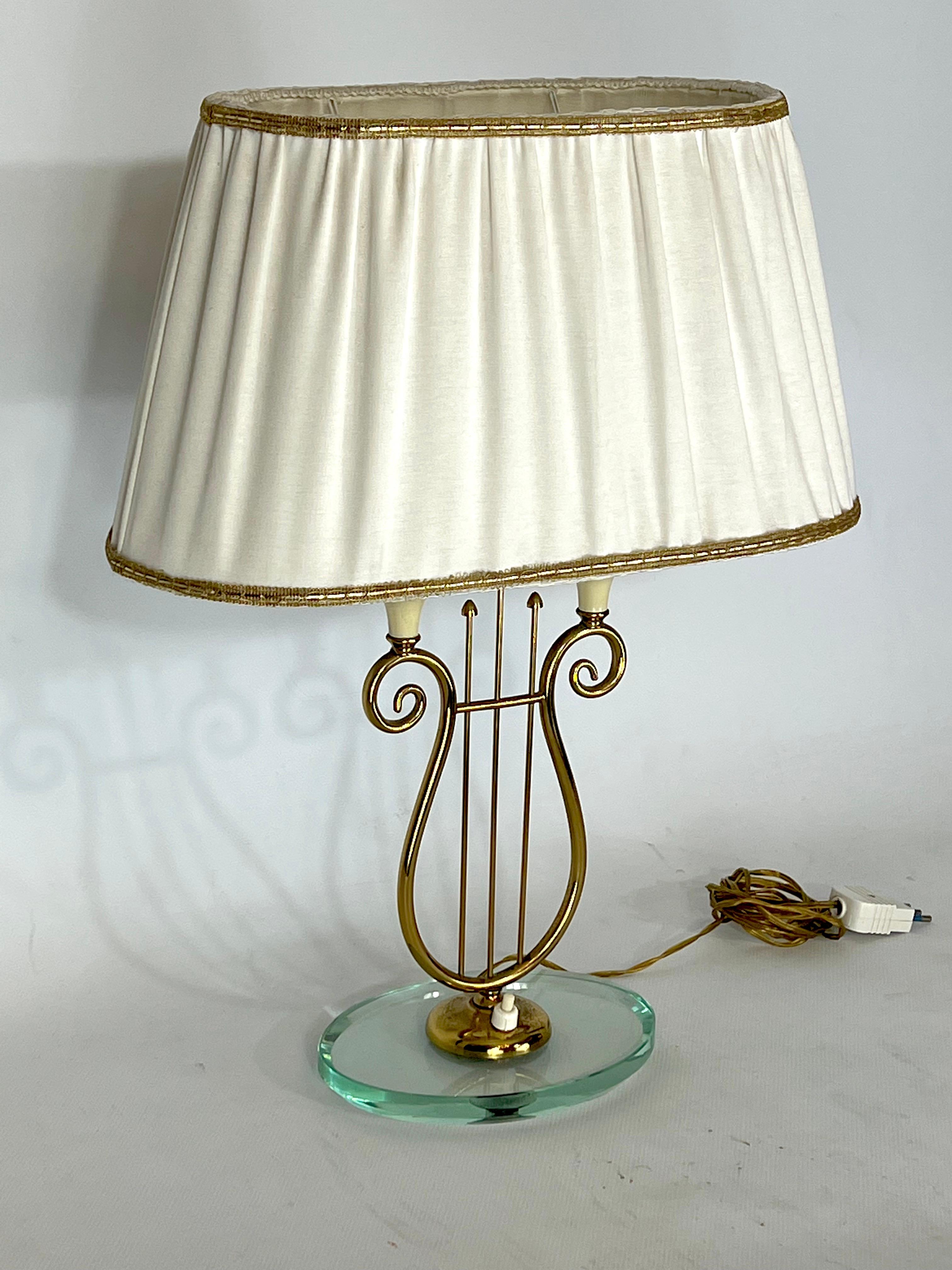 Italian Mid-Century Brass and Glass Table Lamp from 50s 1