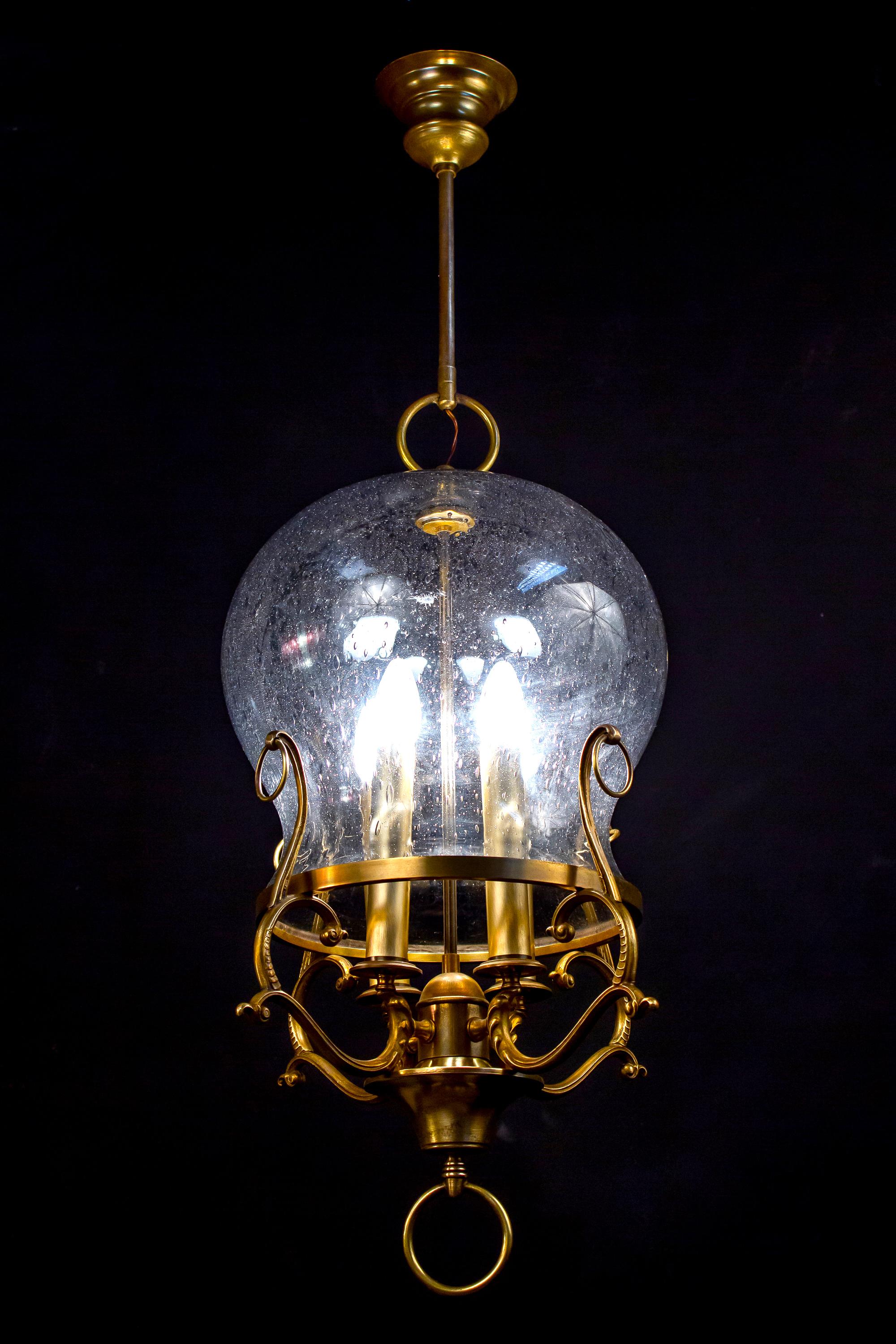 Lanterne italienne du milieu du siècle dernier en laiton et verre de Murano bleu clair en vente 7