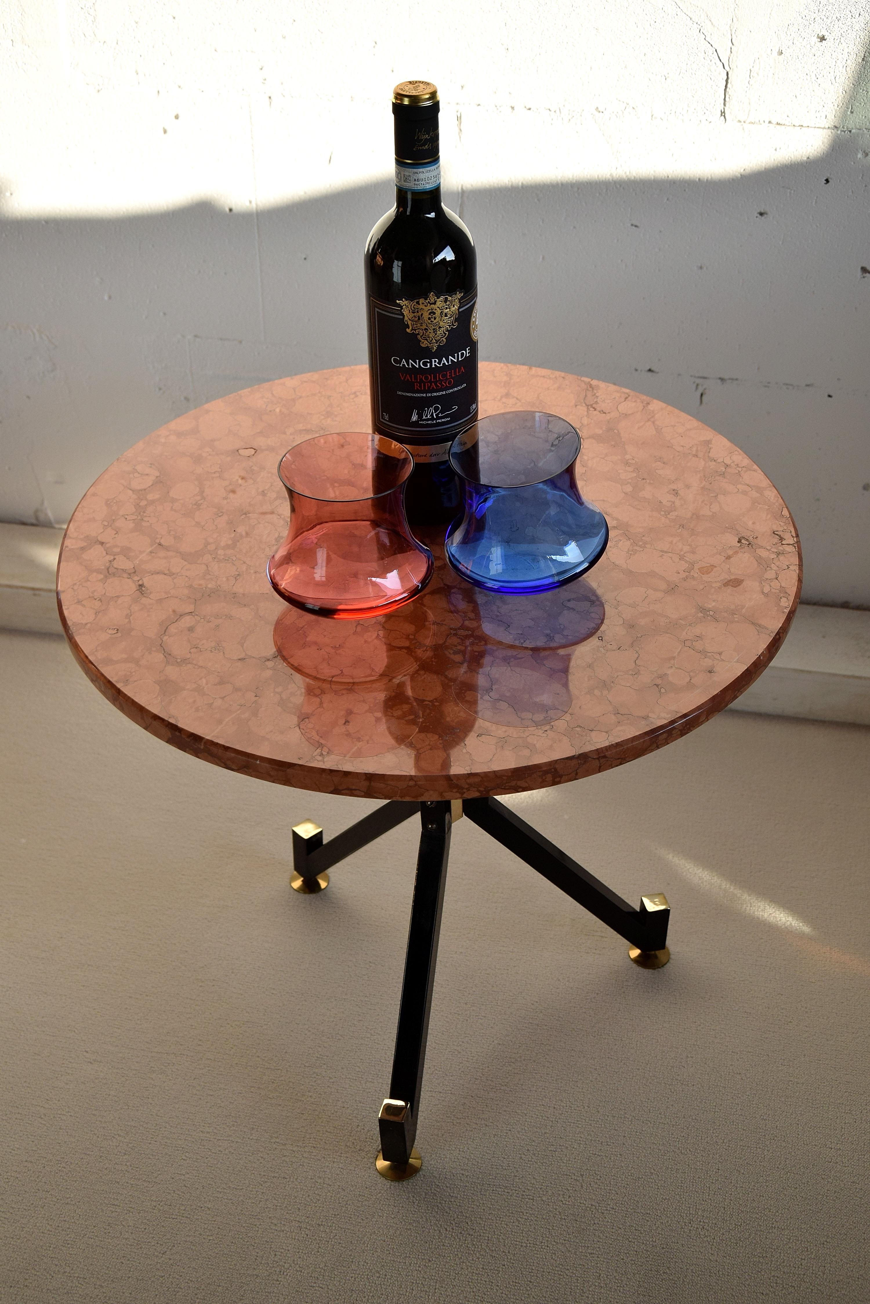 Beautiful Italian mid-century brass and marble side table with stunning details as can be seen in the images. The side table has traces of wear being nearly 70 years old. The marble is without any damage.
This beauty will be shipped insured overseas