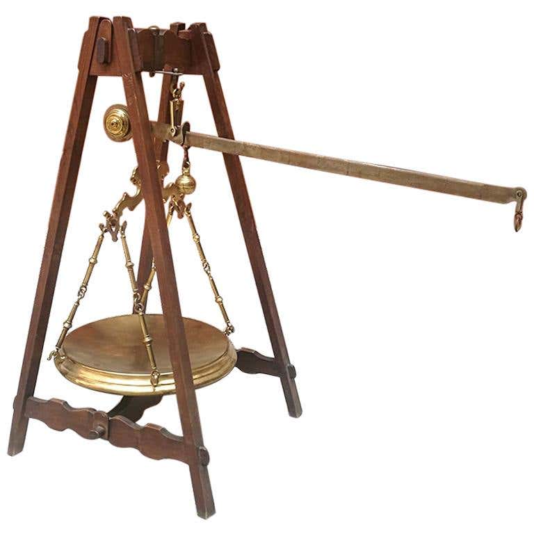 Ancient Merchant Scale Antique Italian Decorative Alabaster and Brass Scale For Sale at 1stDibs