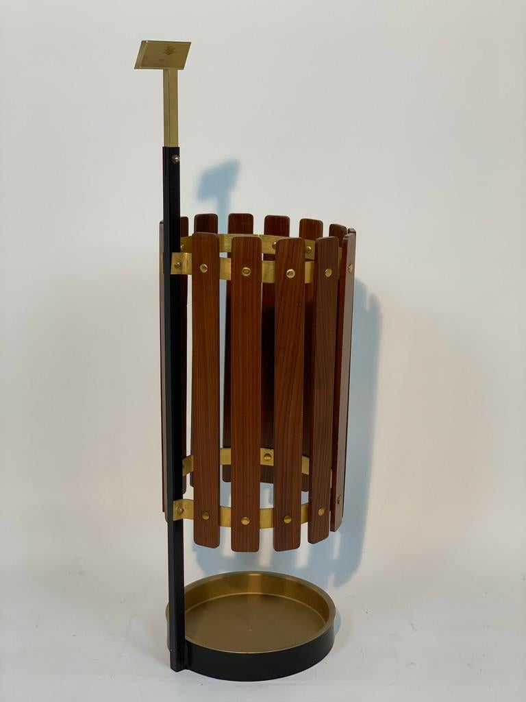 Mid-Century Modern Italian Mid Century Brass Structure Umbrella Stand  For Sale