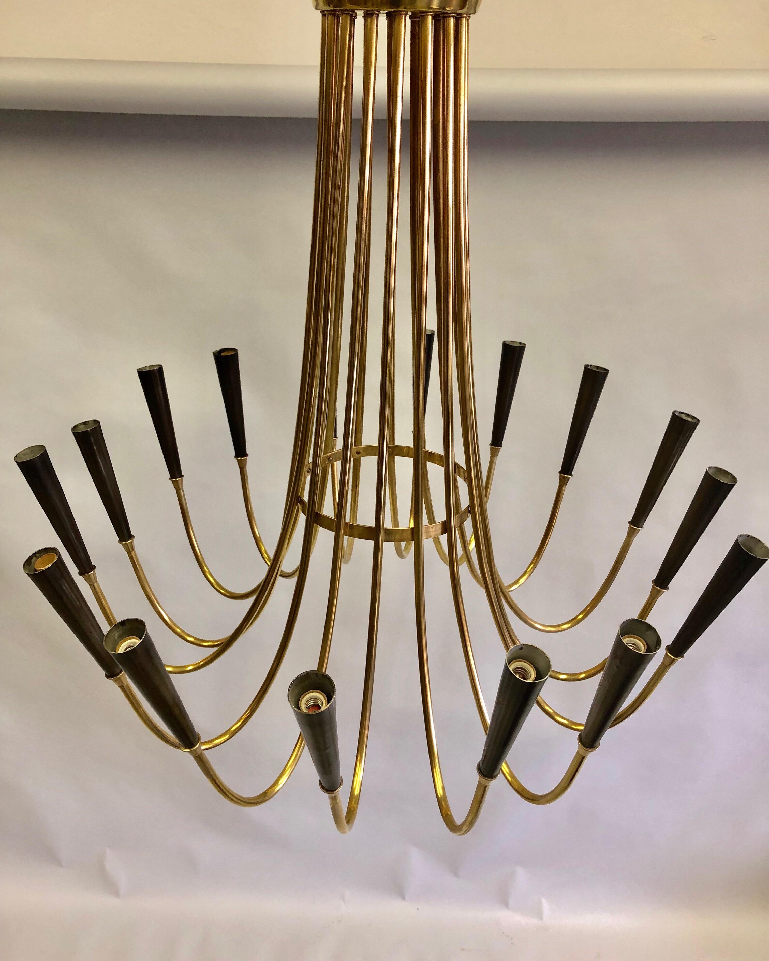 Mid-Century Modern Italian Midcentury Brass Sunburst Chandelier Attributed to Guglielmo Ulrich For Sale