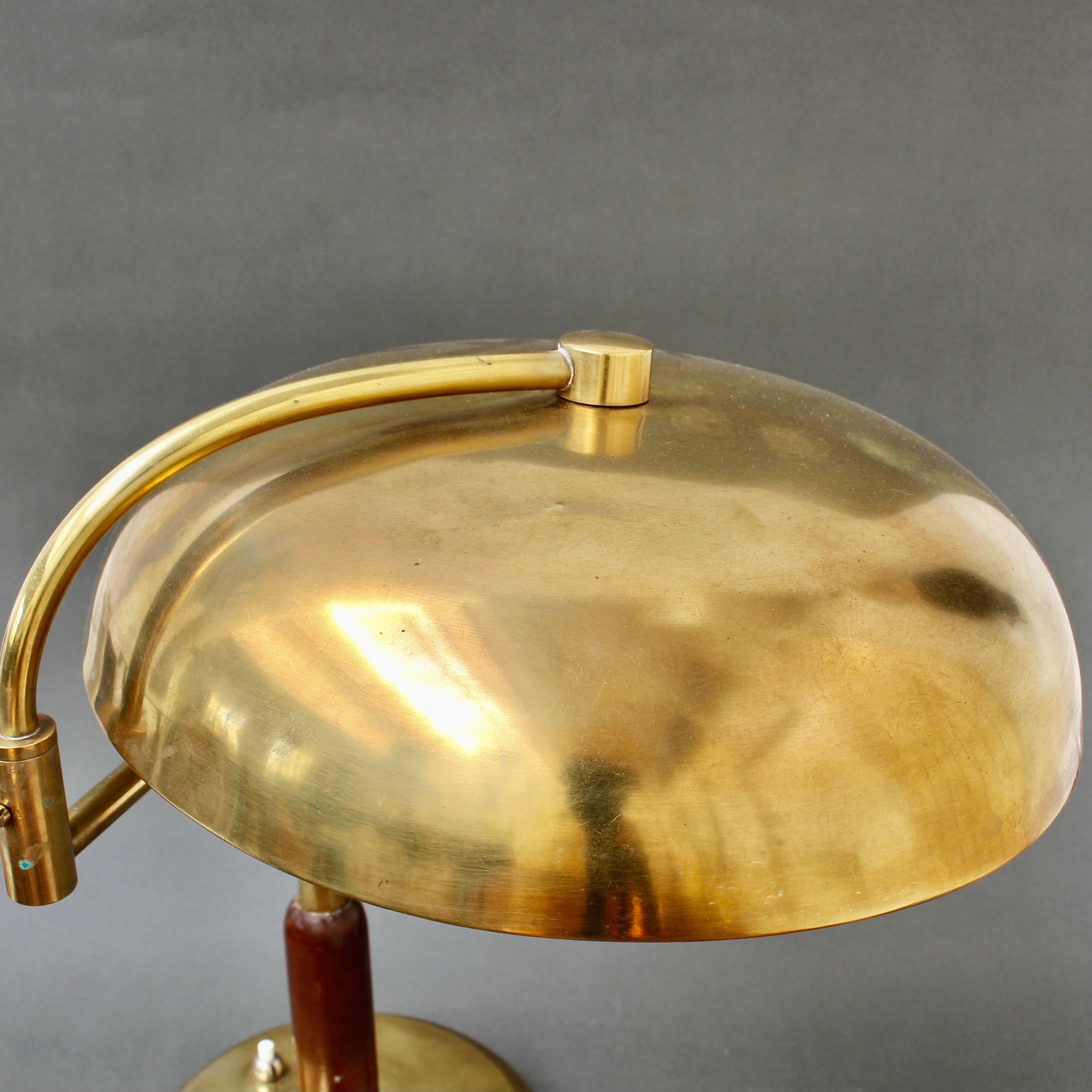 Italian Mid-Century Brass Table Lamp with Swivel Arm, circa 1950s For Sale 7