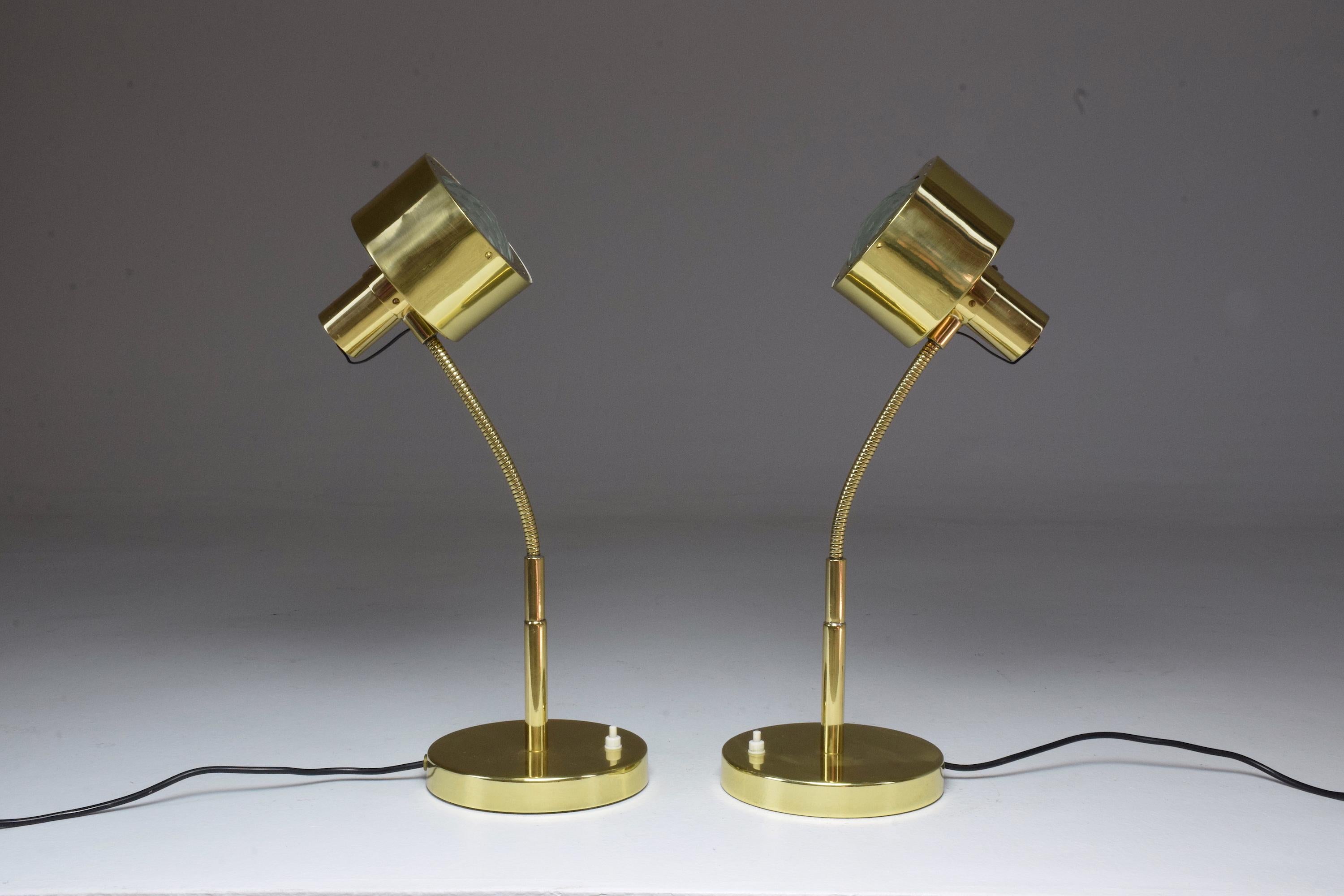 Glass Italian Midcentury Brass Table Lamps in the Manner of Max Ingrand, 1960s