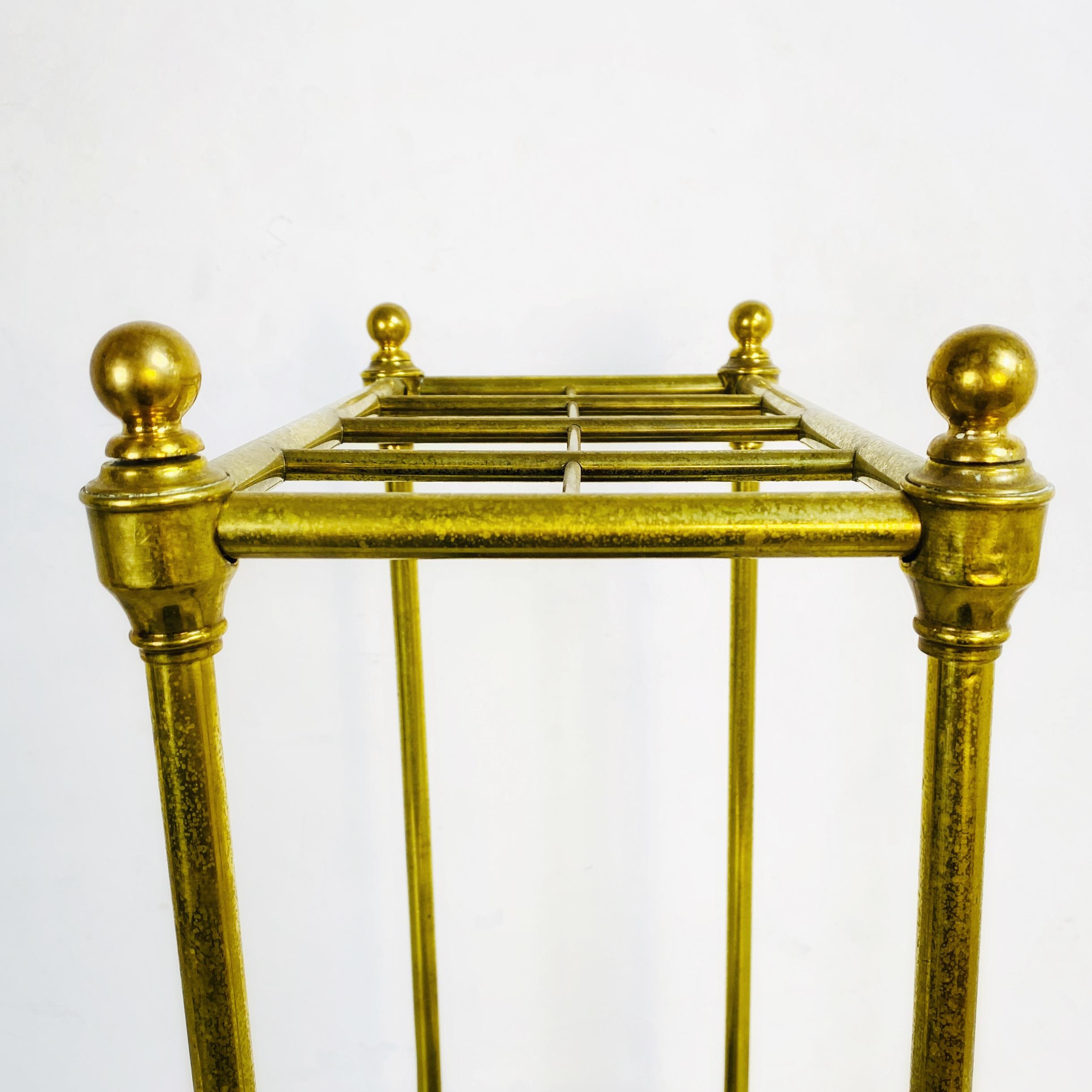Italian Mid-Century Brass Umbrella Stand with Black Iron Base, 1950s For Sale 4